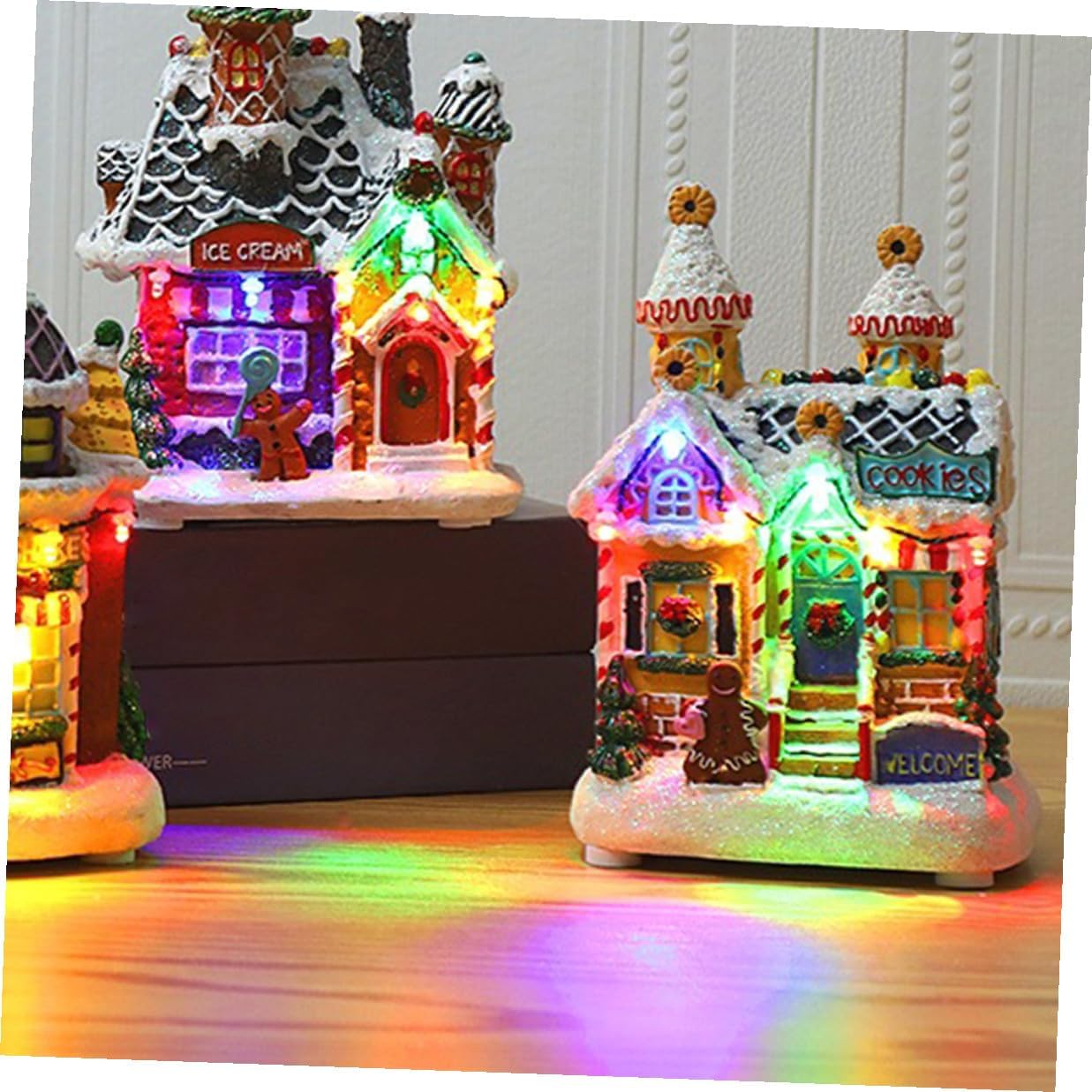 Toyvian Christmas LED Light Resin Glowing House Ornament, Warm Snow Scene Villa Model with Battery-Free Lighting for Holiday Décor and Xmas Party Display