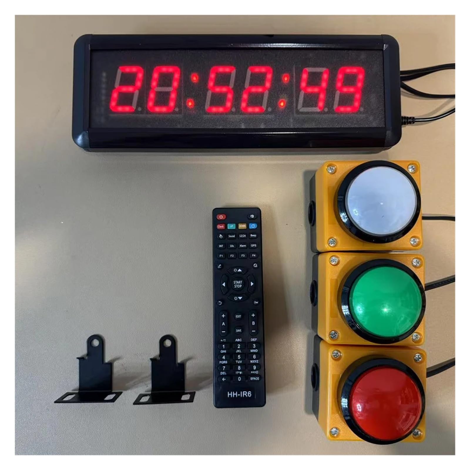 1,5 Zoll Elektronische Digitale Stoppuhr Timer Gym Timing Countdown-Uhr Mit Taste Fernbedienung for Home Gym/Yoga/boxen Helles Display(3pcs 6cm buttons)