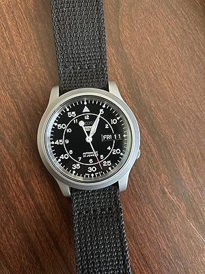 Koop SEIKO heren SNK809 SEIKO 5 automatisch roestvrijstalen horloge met  zwarte canvas band online in Netherlands. B002SSUQFG
