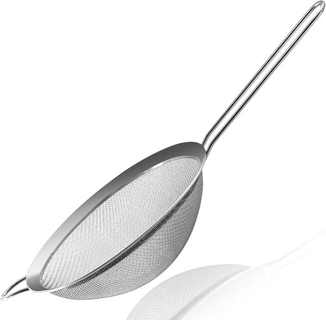 Sieve Strainer Stainless Steel Wire Mesh Kitchen Cooking Flour Sieve Tea Strainer , Rust Free , Dishwasher Safe Fine Colander Drainer for Sifting Dry Ingredients, Flour, Pastas, Rice, Tea