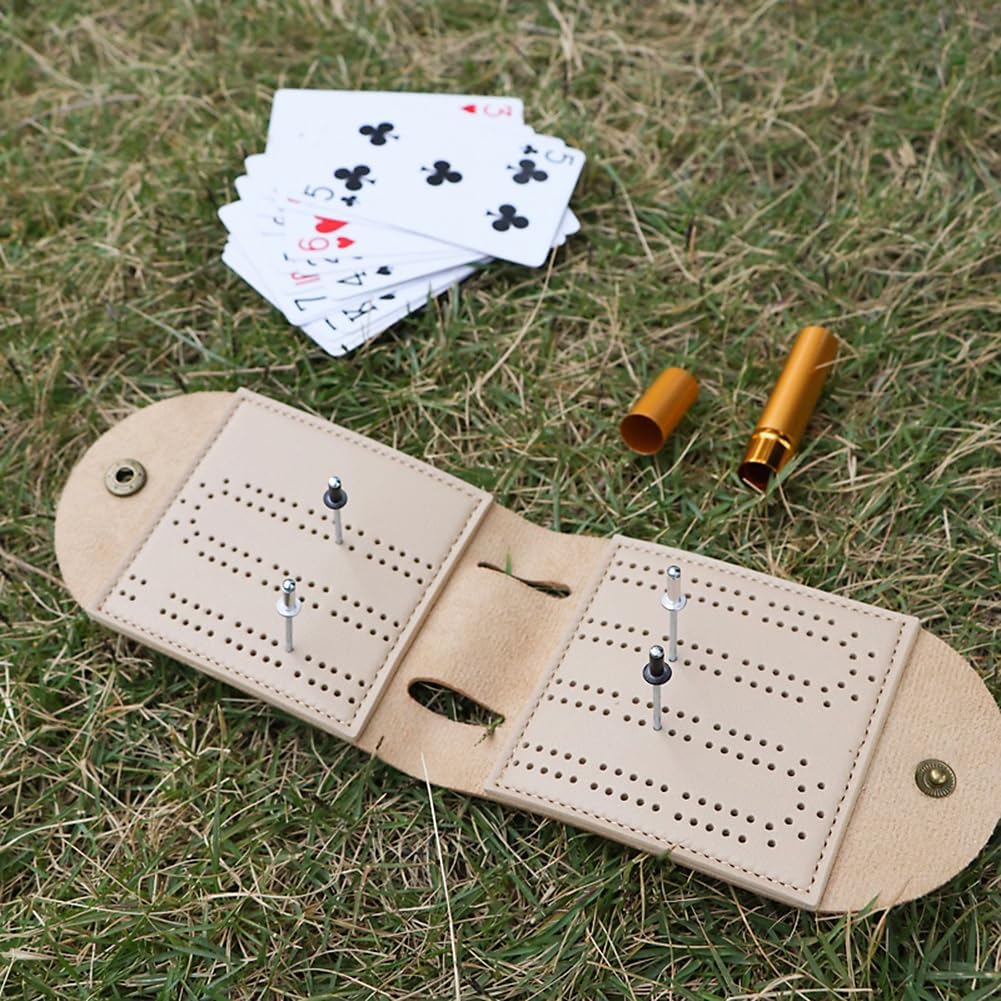 Travel Cribbage Board Game Set, Portable Cribbage Boards Unique 2 Track Cribbage Board, Foldable PU Mini Cribbage Board with 4 Cribbage Pegs, Folded:3.14x4.92in,After Unfolding L:10.31in (1Pcs)