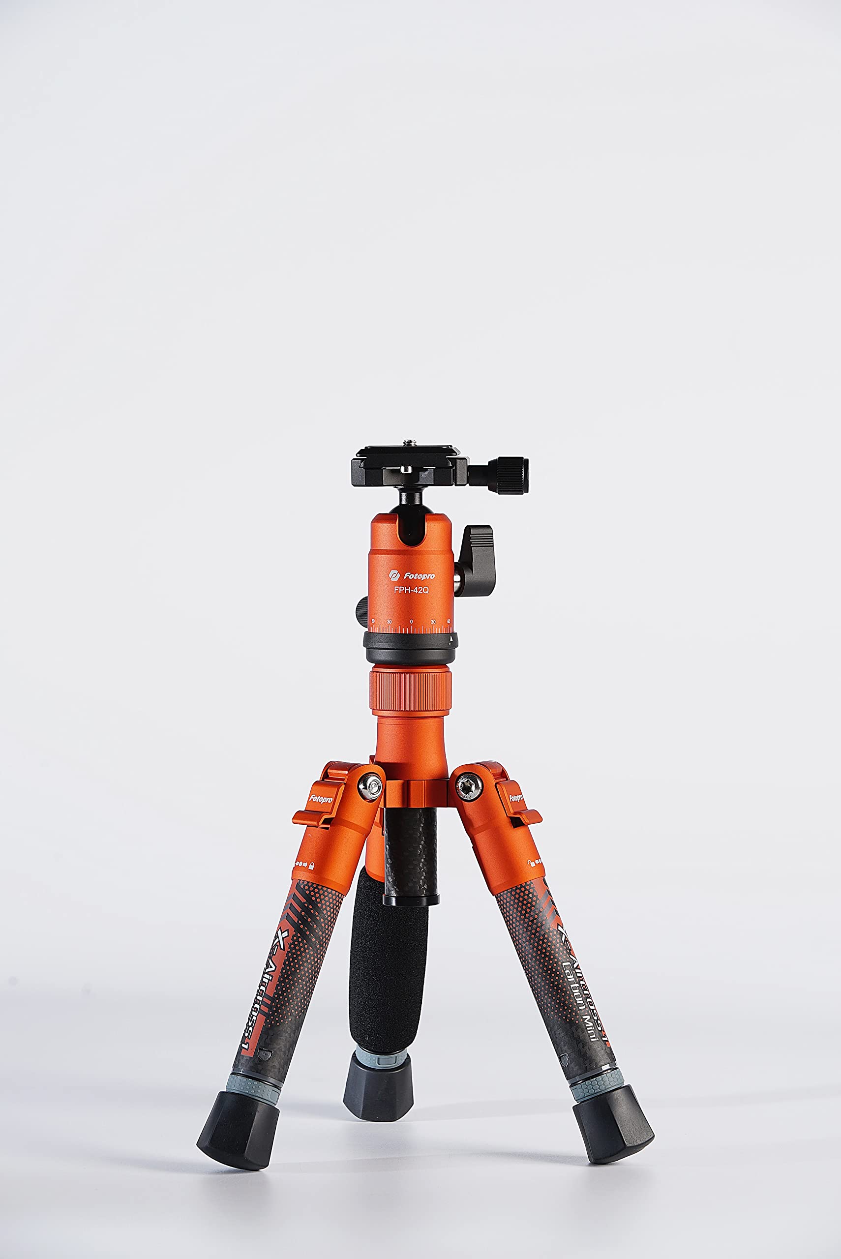 Fotopro X-Aircross 1 Carbon 雲台 FPH-42Q FotoPro X-Aircross 1 Mini Carbon Fiber Tripod Kit, Includes