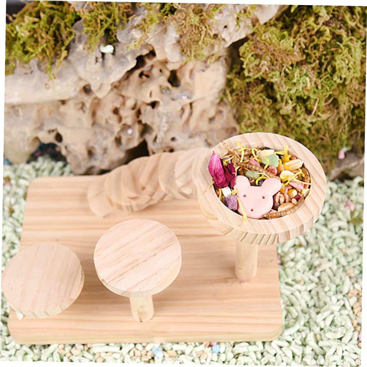 Mikikit 2Pcs Wooden Hamster Feeding Bowl Multi Function Food Dish for Pets and Easy to Clean Hamster Feeder for Guinea Pigs and Squirrels