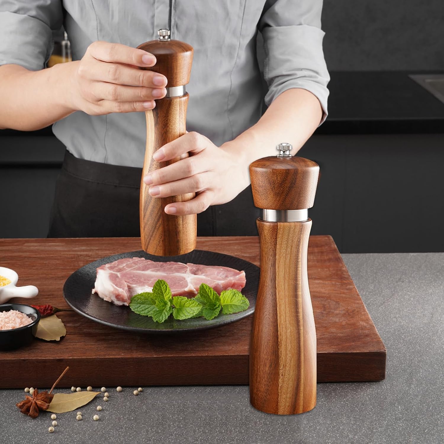 2Pcs Acacia Wood Salt and Pepper Grinding Machine, Durable Ceramic Grinding, Manual Steel Ring Grinding Machine with Adjustable Thickness