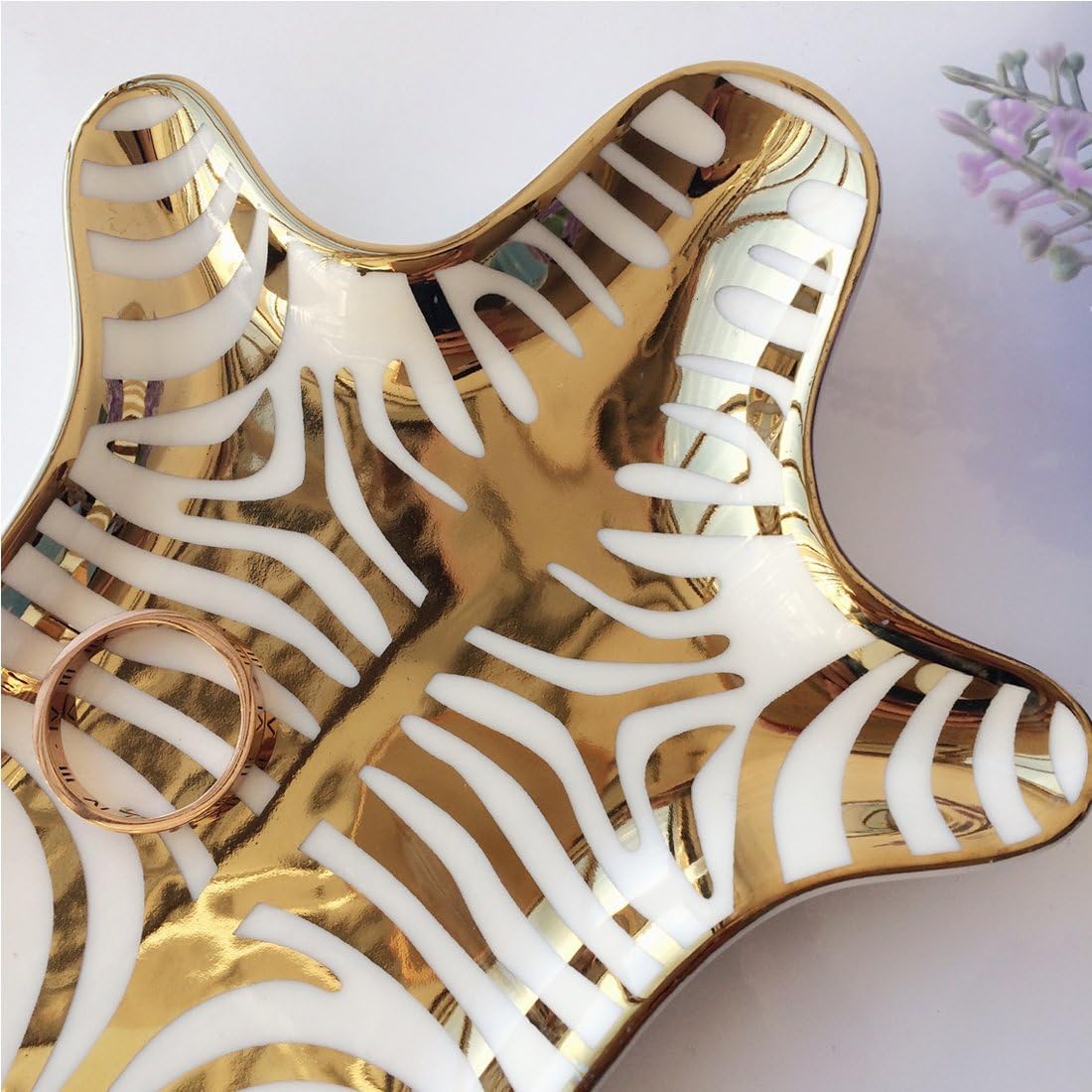 BCLP-A Zebra Stripe Jewelry Tray Ceramic Dishes Plate Gilded 5.9", Gold : Clothing, Shoes & Jewelry