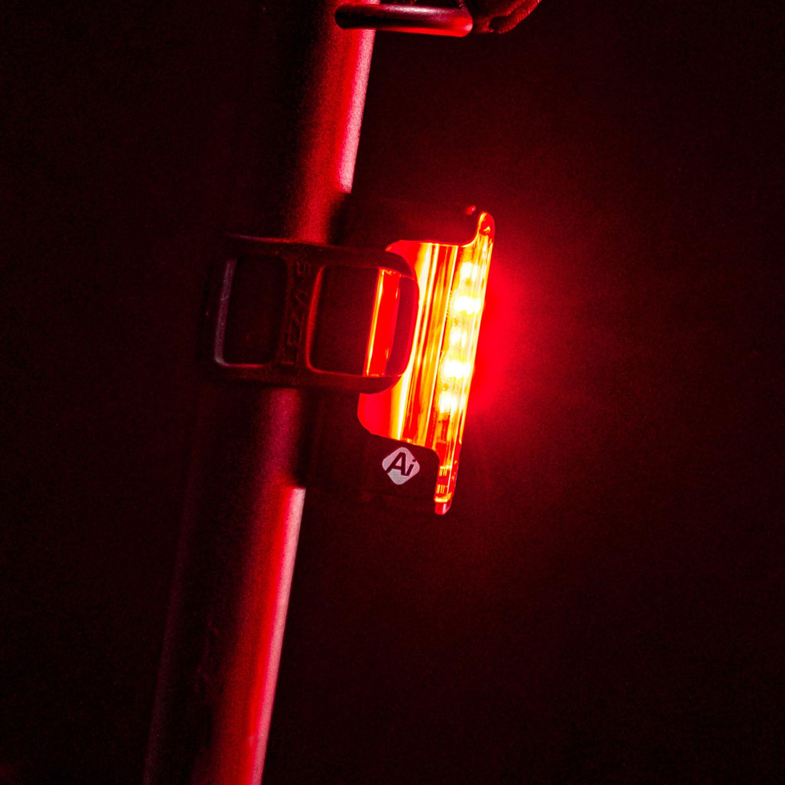 Rücklicht Strip Pro AI Alert 400+ - Schwarz