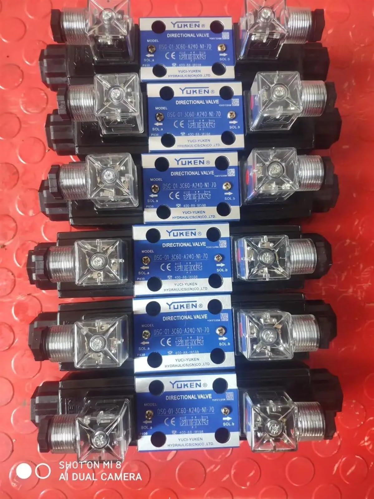 Électrovanne hydraulique DSC-01-3C60-A240-N1-70 pour circuit industriel