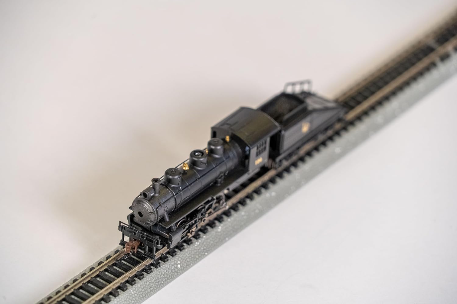 Bachmann Industries USRA 0-6-0 Locomotive with Switcher & Tender - Central New Jersey (N Scale)