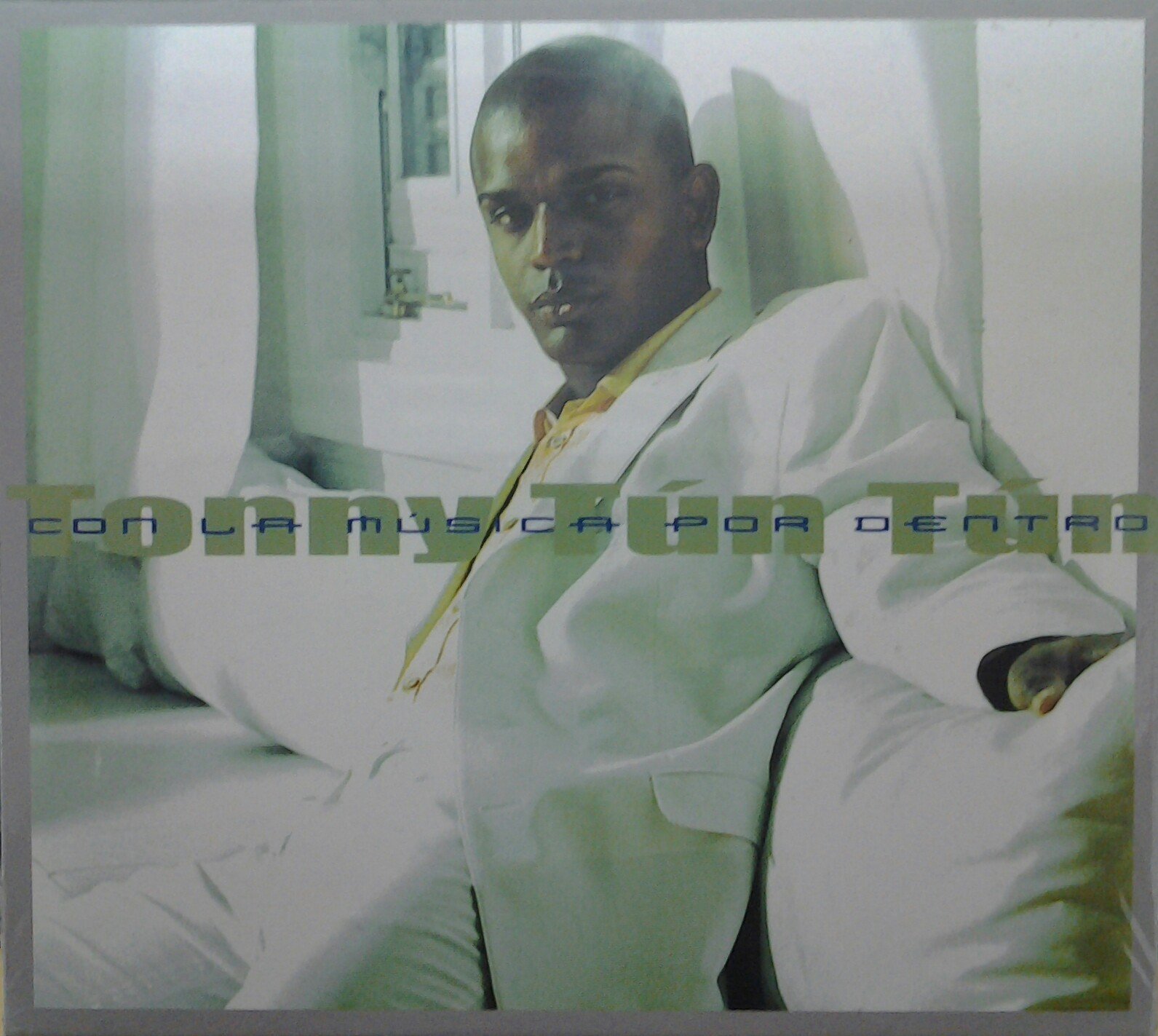 Con La Musica Por Dentro [Audio CD]