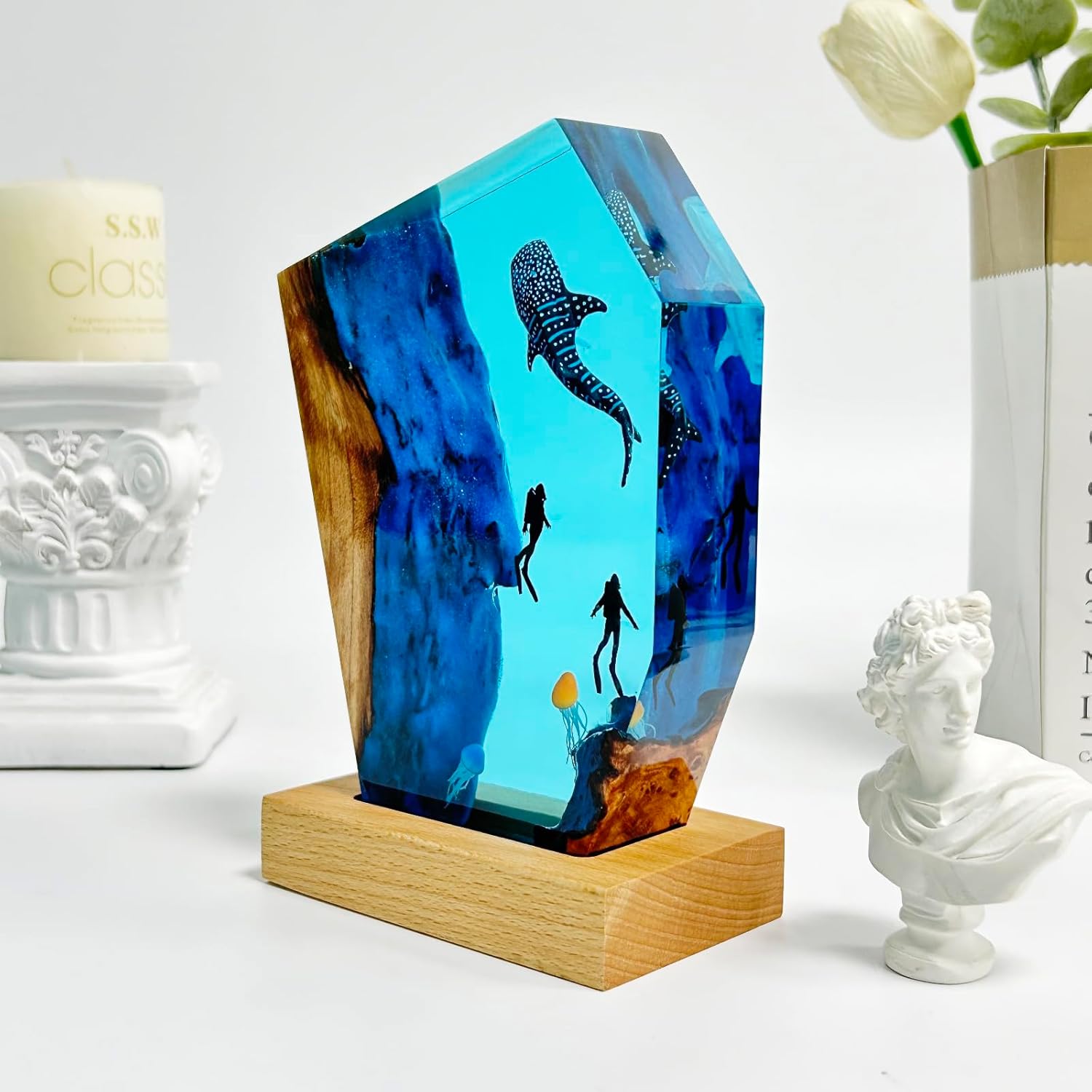 Whale Shark Diver Atmosphere Small Night Light Resin Solid Wood Handmade Art Home Decoration Art Decor Deep Sea DIY Small Table Lamp Gift (5.9 * 4.3 * 1.4inch)