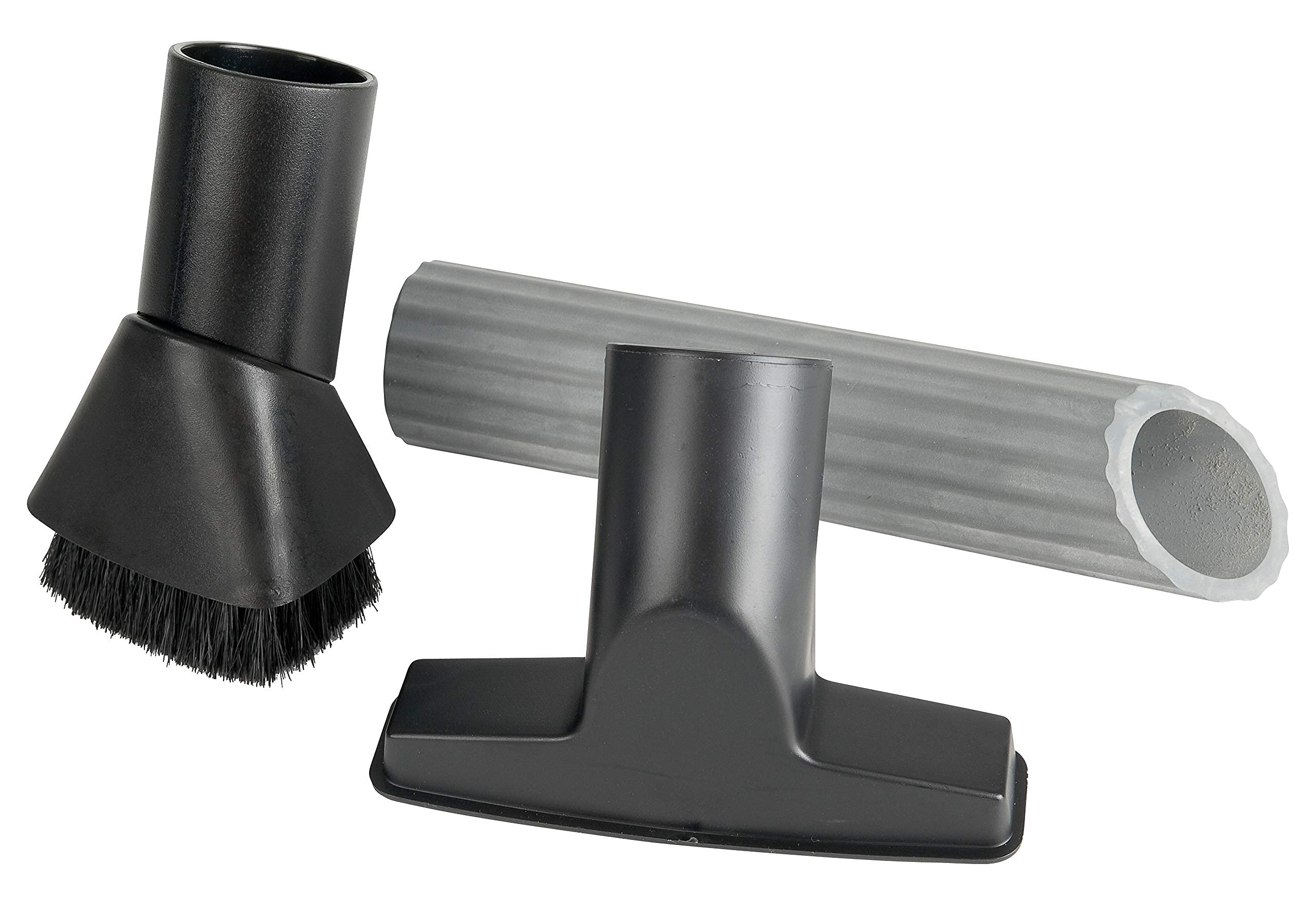 Aspirer les recoins difficiles grâce au kit Makita P-70518 pour voiture