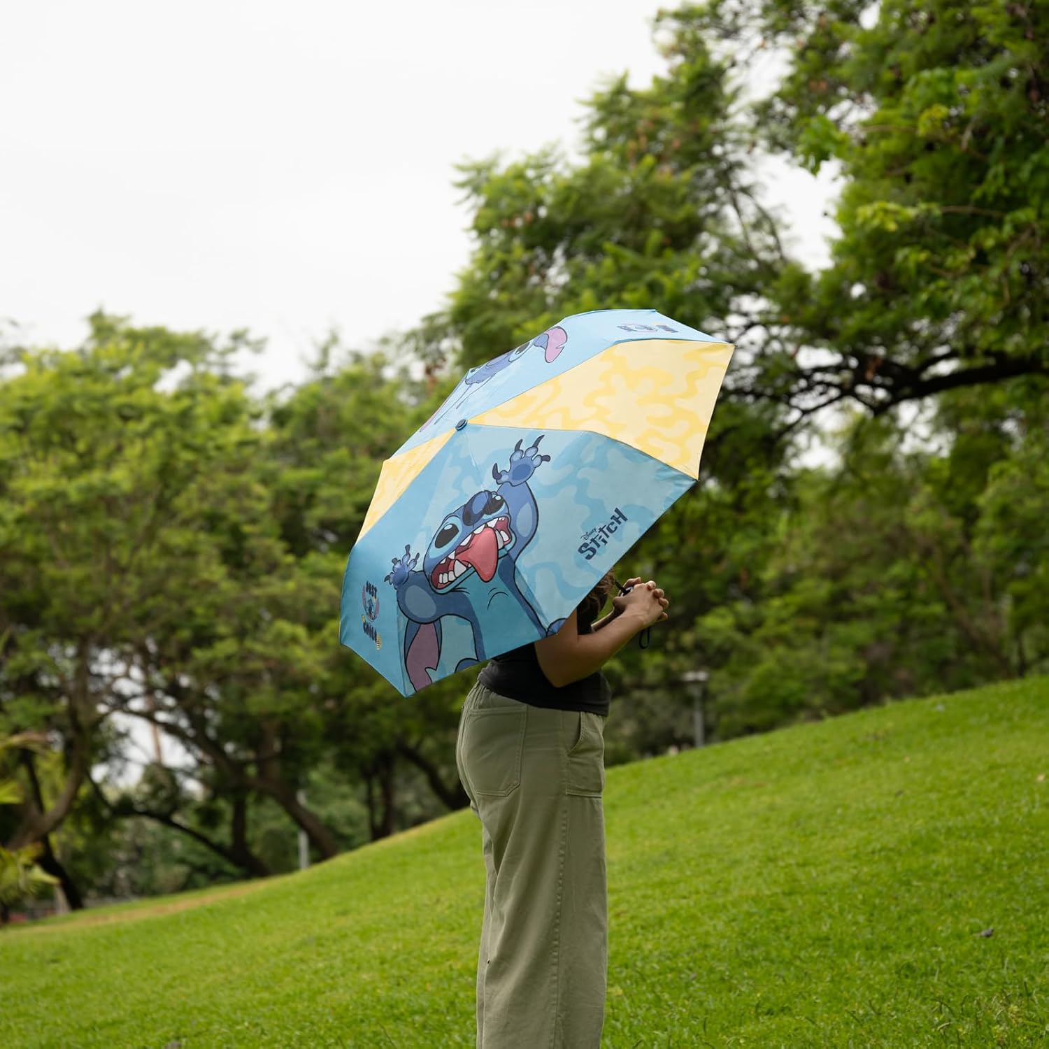 Foldable Bags Umbrella Automatic Disney Stitch Umbrella Small - Mini Umbrella Kids Lilo and Stitch Gifts for Girls and Boys - Official Disney Merch, Stitch., Stitch.