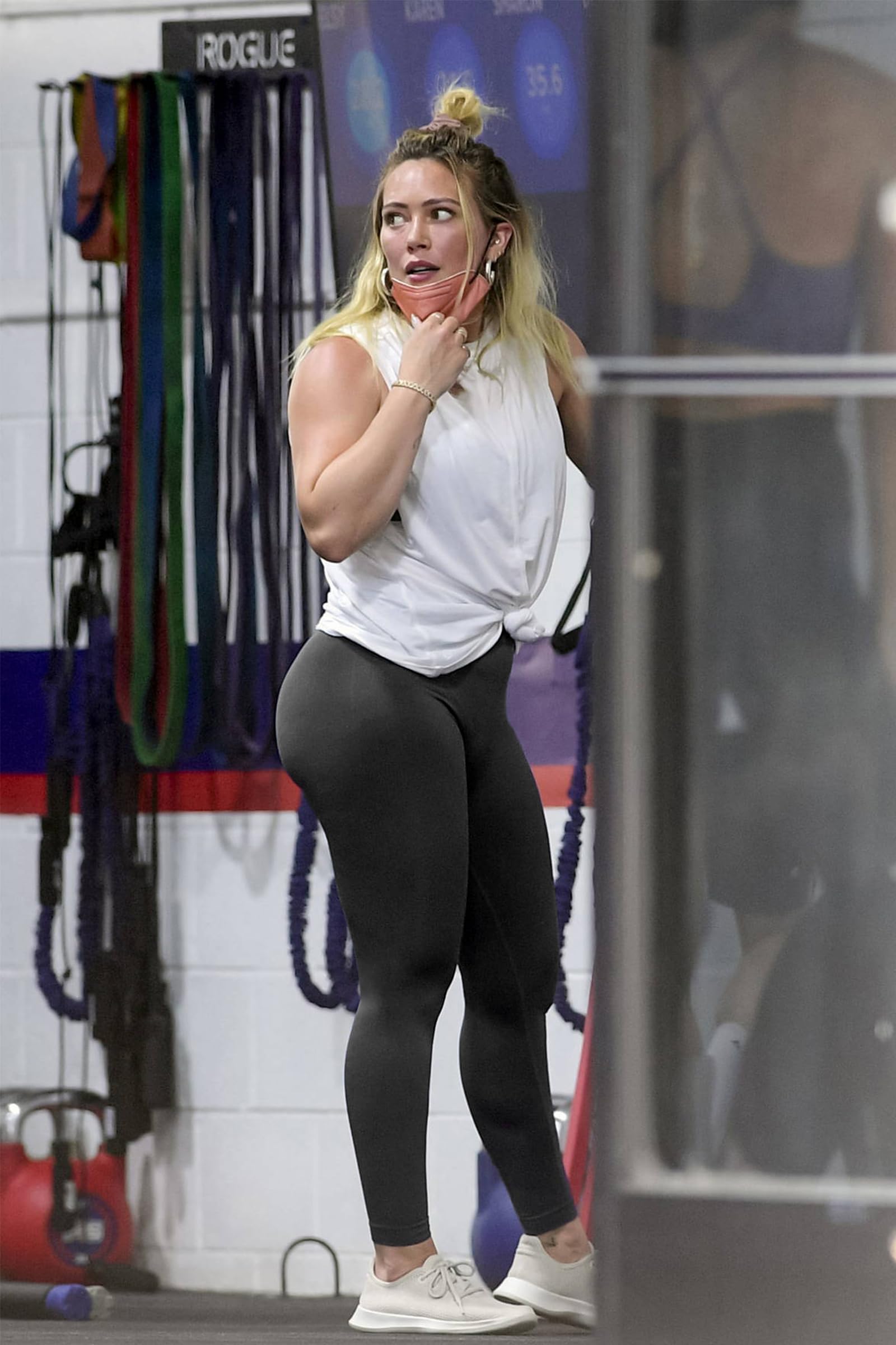 JOYSPELS Scrunch Butt Leggings Damen, High Waist Booty Lifting Po Push Up Gym Sporthose Seamless