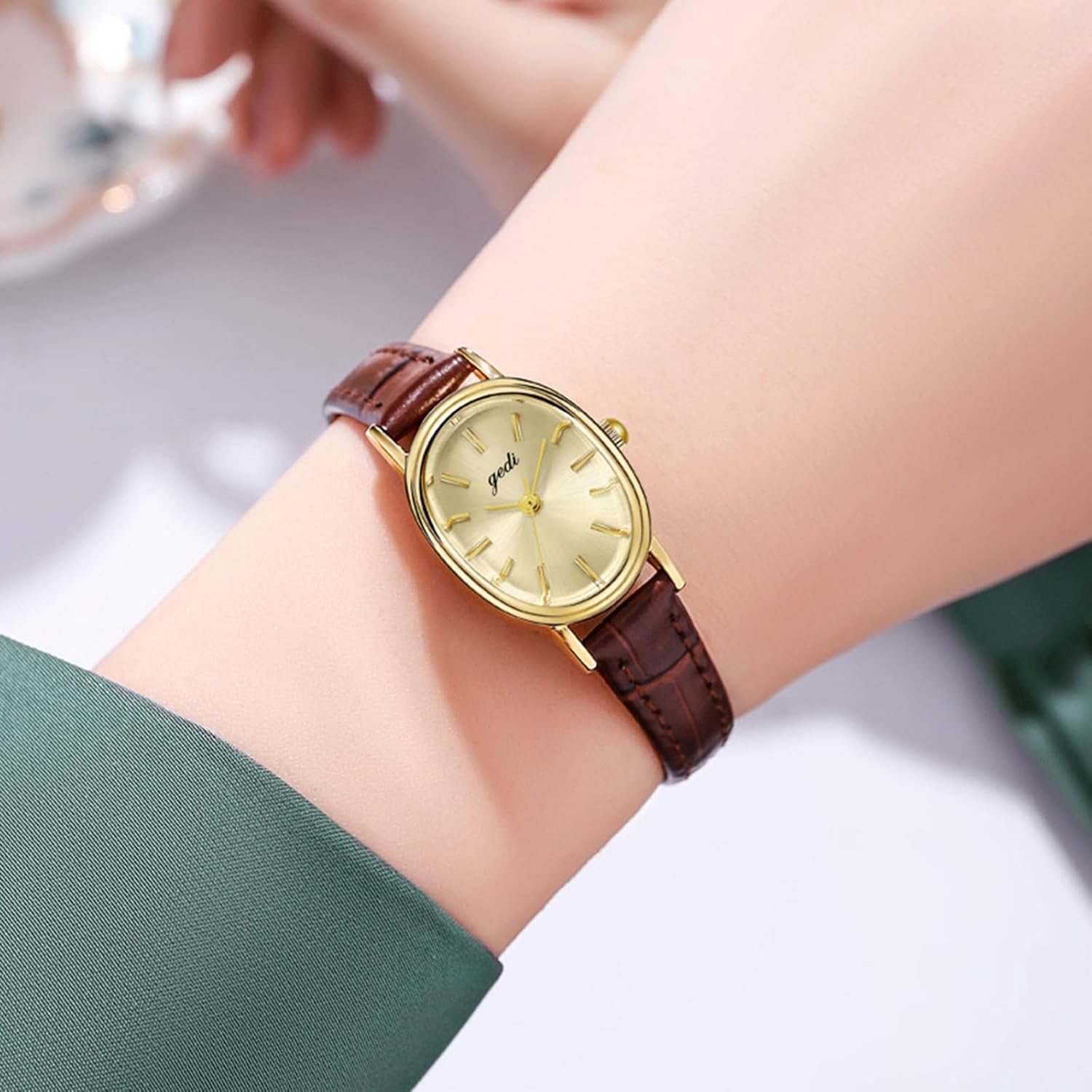 Gosasa Vintage Women’s Quartz Watch Elegant Oval Dial Ladies Analog Dress Wristwatch for Small Wrist Genuine Leather Strap Lightweight Gift for Her - Image 2