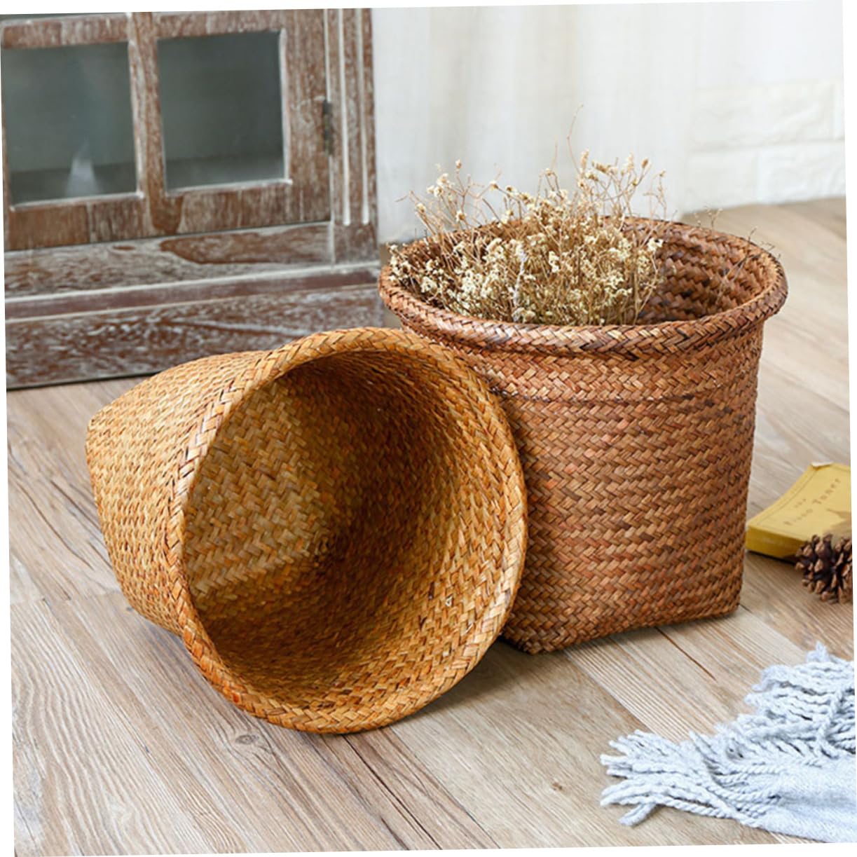 Beavorty 2pcs Decorative Woven Wastebasket Round Trash Bins for Bedroom and Home Organization Stylish Storage Baskets for Multi-Purpose Use