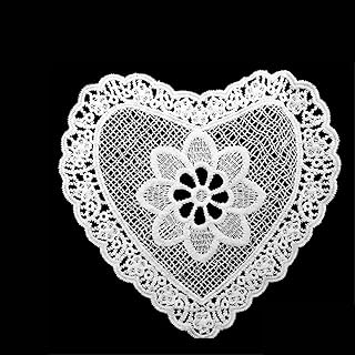GIVBRO Tovaglietta in pizzo antipolvere sottobicchieri uncinetto Hollow ricamo tovaglia per matrimonio stoviglie decorazione a forma di cuore