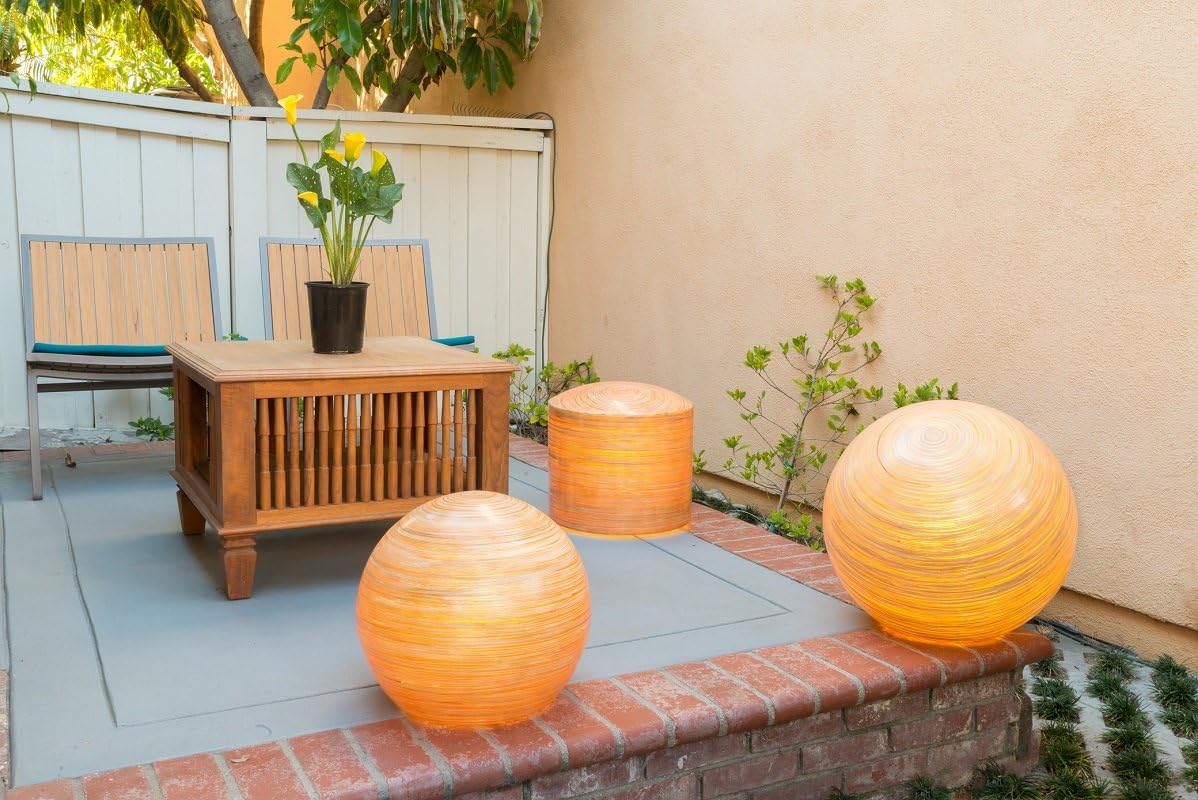 Bund Outdoor Patio Lamp (Small)