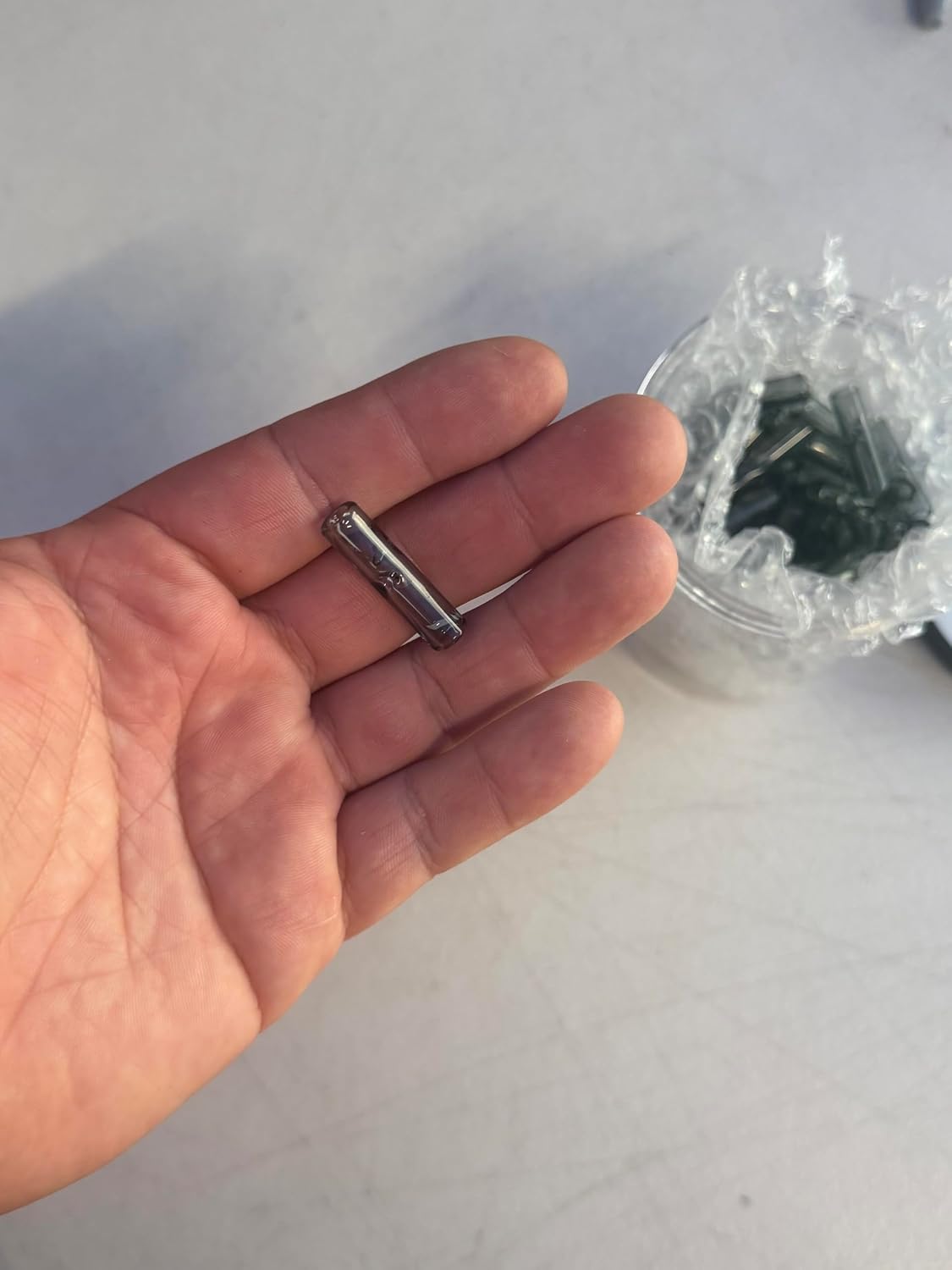 Caligars Glass Tips | Smoke Grey | 10mm | 100 Count | Reusable Borosilicate Glass Tubes | Smooth Edge | for Craft and Personal Use