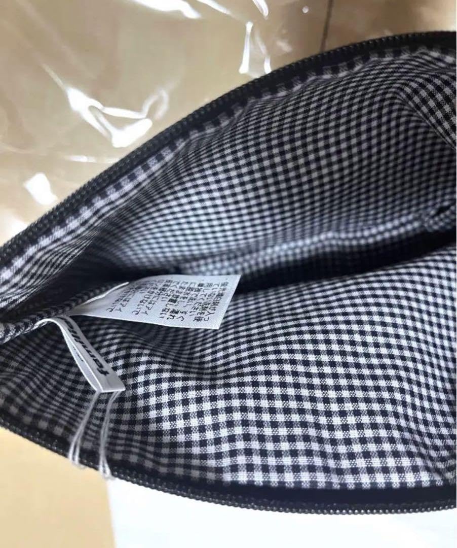 Amazon.co.jp: ファミリア ポーチ 限定 ファミリアショー限定 完売品