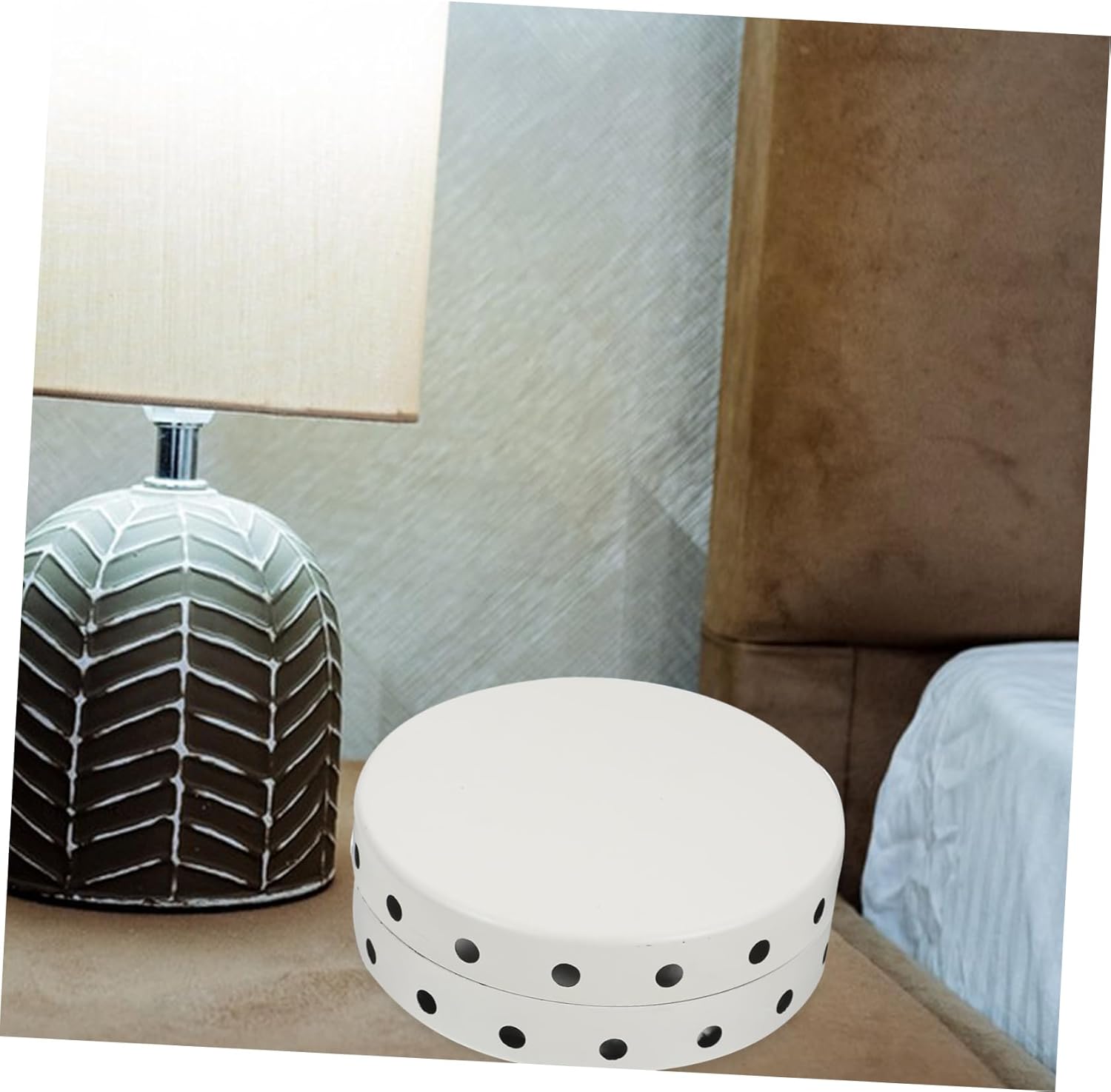 IMIKEYA 5pcs Coil Box Lid Stainless Steel Incense Holder for Home Heat-Insulating Design Suitable for Indoor and Outdoor Use Includes Protective Dish for Safe Burning