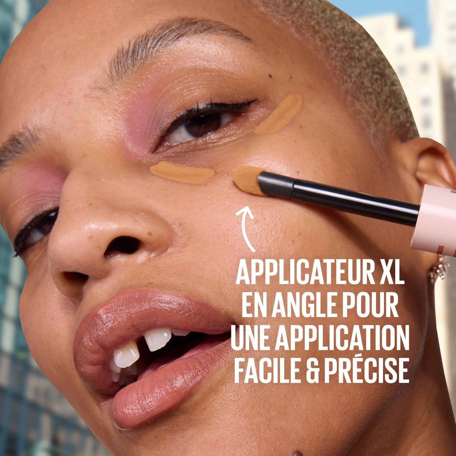 Maybelline New York Lifter Concealer - Długotrwały korektor - Nawilża i Rozświetla oczy - Odcień : 20-11 ml