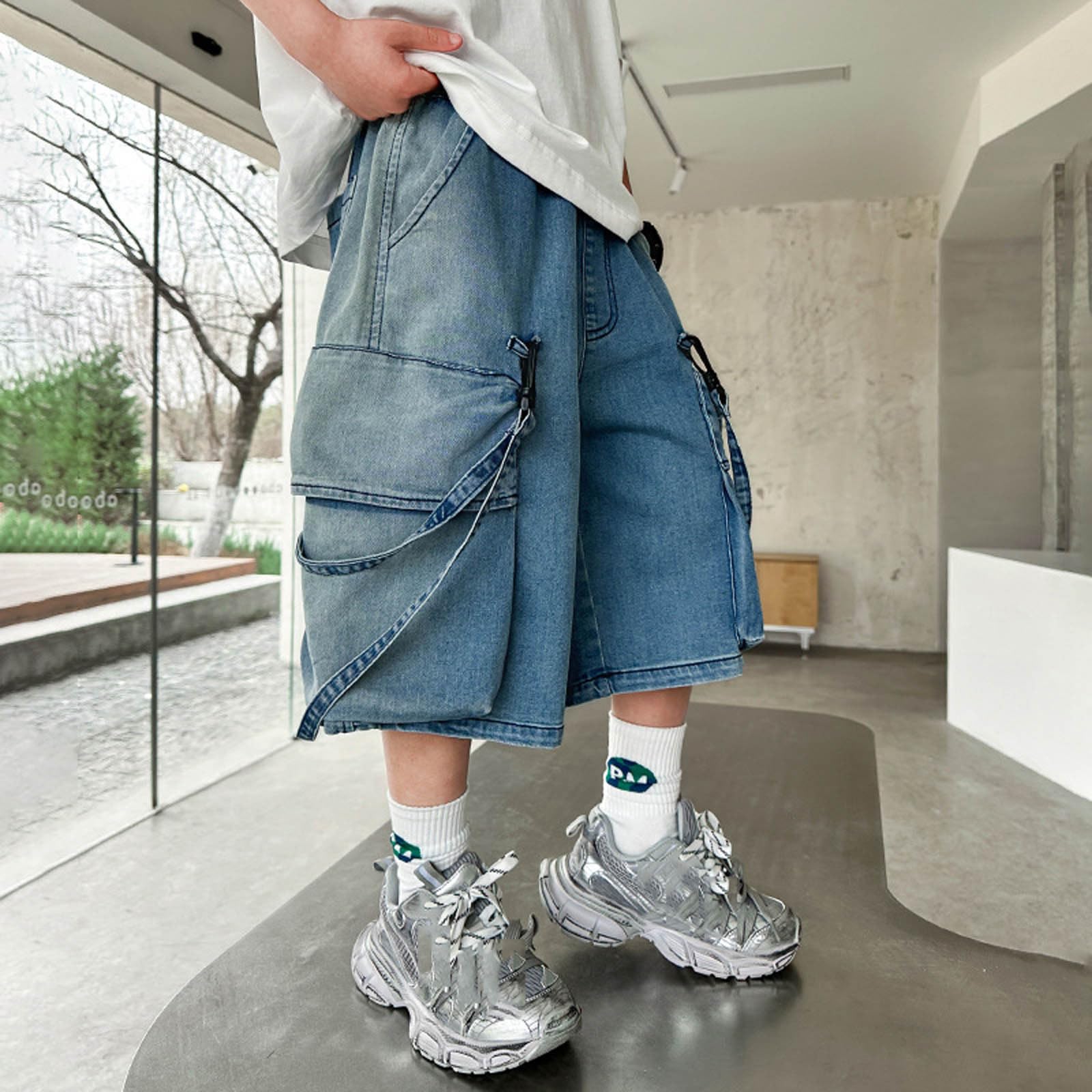 Bambini, Pantaloncini in Denim Effetto Consumato per Ragazzi con Finiture in Fettuccia Sfumata, Abbigliamento Estivo Casual E alla Moda per E Adolescenti, Stile Casual Chic