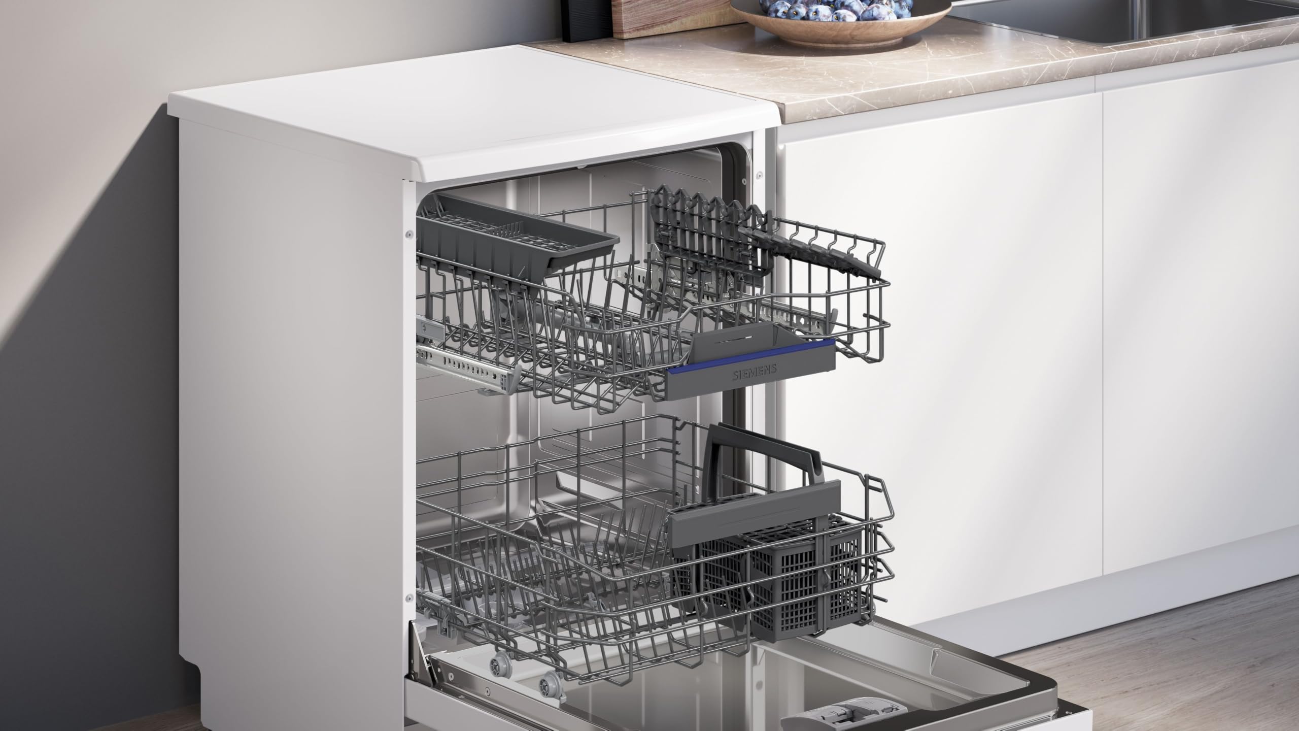 Siemens iQ300 Smarter Freistehender Geschirrspüler 60 cm Weiß SN23EW28AE | Made in Germany, automatische Türöffnung nach Spülende, flexibles Beladen, rackMatic Höhenverstellung, leiser Motor