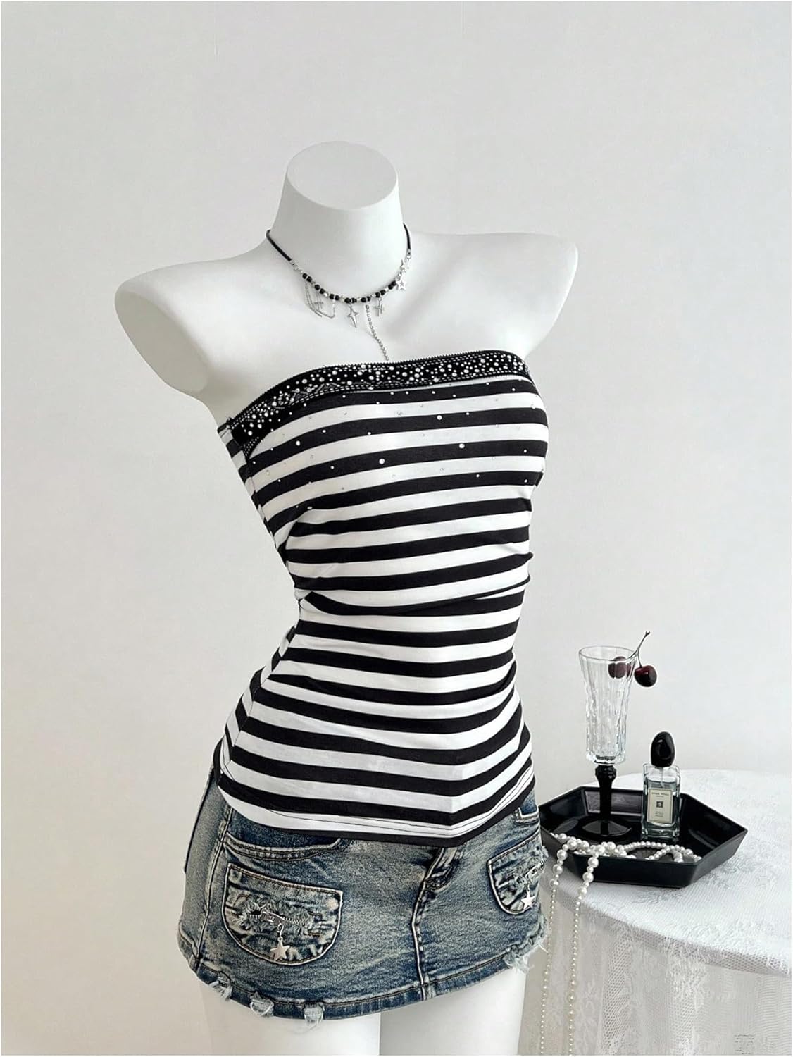 WDIRARA Women's Striped Tube Top Rhinestone Strapless Sleeveless Bandeau Tops - Image 3