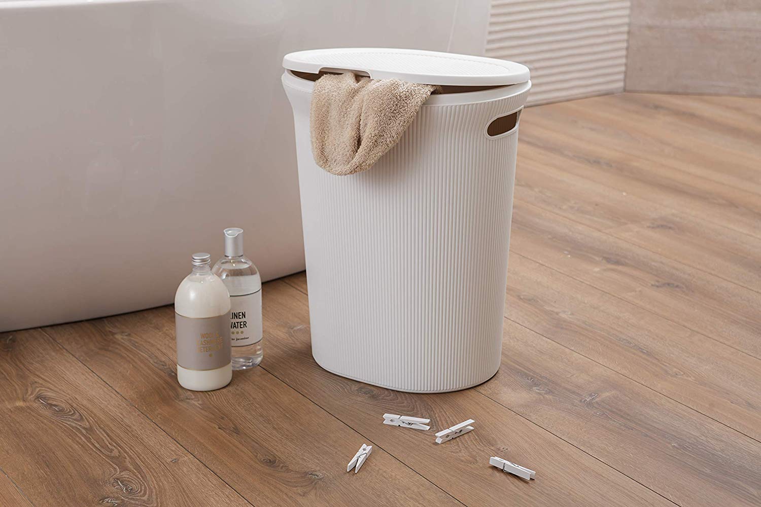 Tatay Cesto Biancheria Sporca Baobab, 40L dI Capacità, Polipropilene, Senza BPA, con Coperchio, Tortora, Dimensione: 41 x 33 x 50 cm