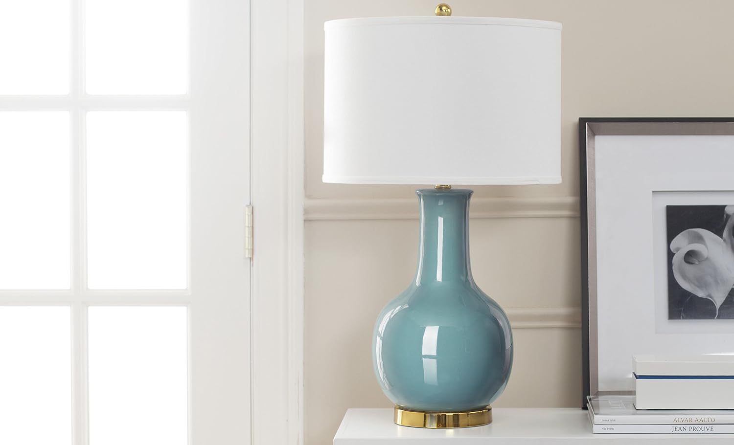 SAFAVIEH Lighting Collection Paris Modern Light Blue Ceramic 28-inch Bedroom Living Room Home Office Desk Nightstand Table Lamp (LED Bulb Included)