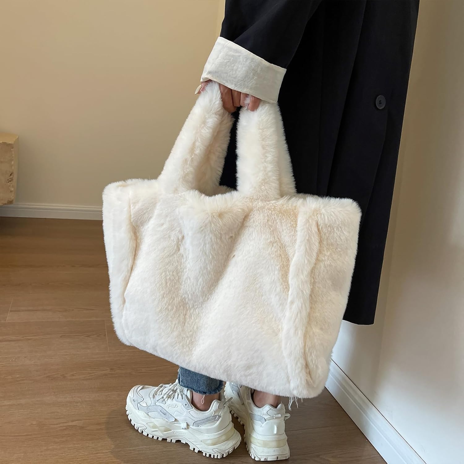 Fluffy Tote Bag Large Fur Purses for Women Winter Fuzzy Totes Furry Shoulder Handbag Plush Bags | Fluffy, Large, Fur, Winter, Fuzzy, Totes - Image 3