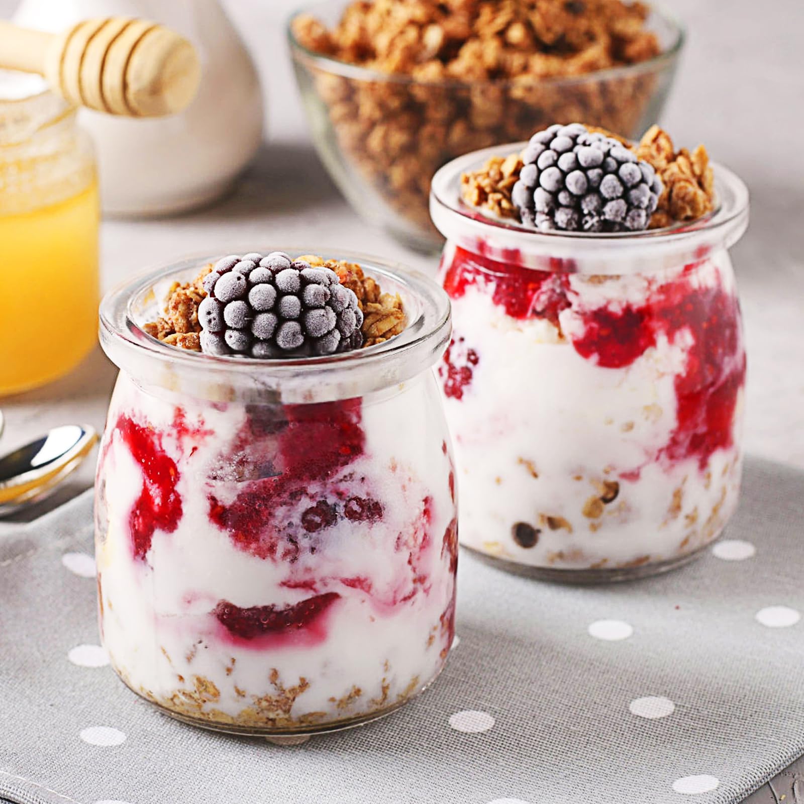 200 ml Vasetti per Yogurt con Coperchio,Confezione da 12 Bicchieri da Dessert Trasparenti In Vetro, Barattoli da Dessert con Coperchio per Gelatina,yogurt,Miele,Mousse,Dessert