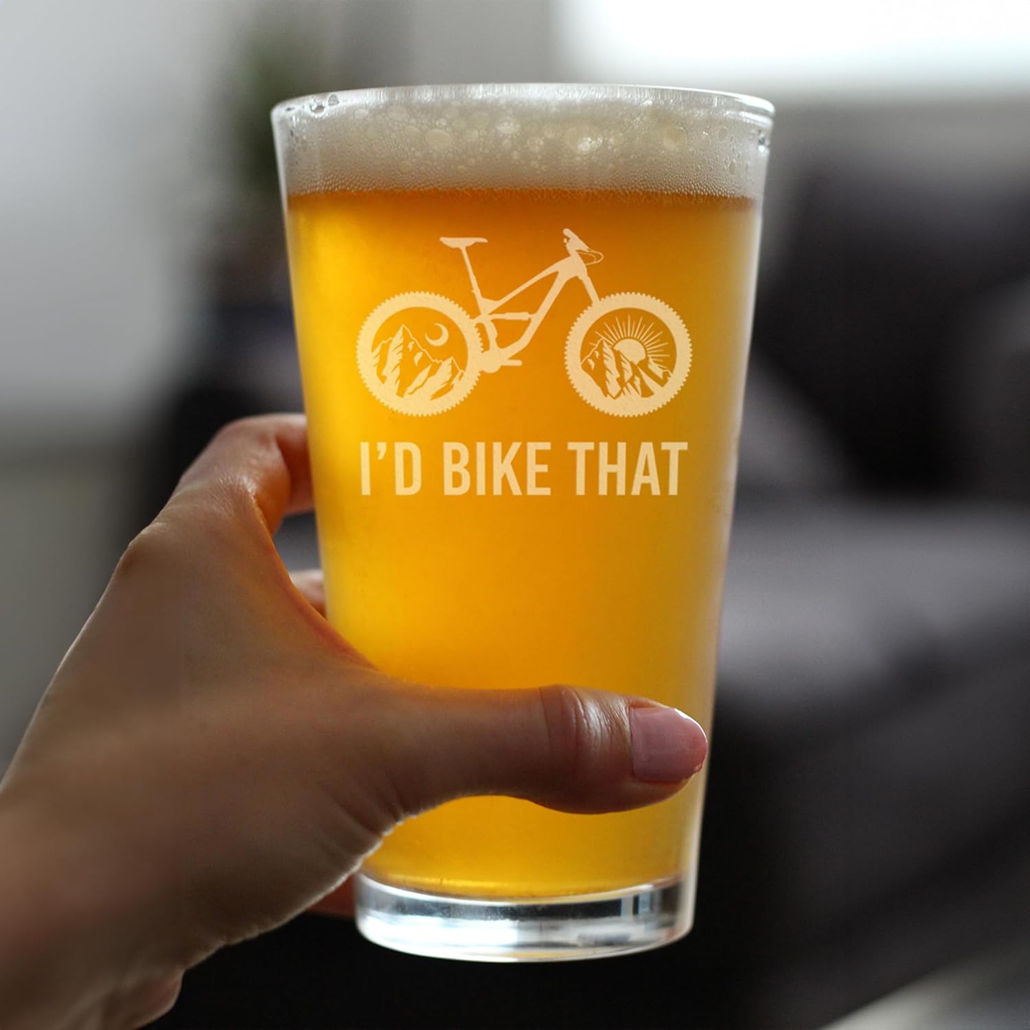 Bevvee I'd Bike That - Pint Glass for Beer - Cool Bicycle Themed Decor and Gifts for Mountain Bikers - Set of 2-16 oz Glasses