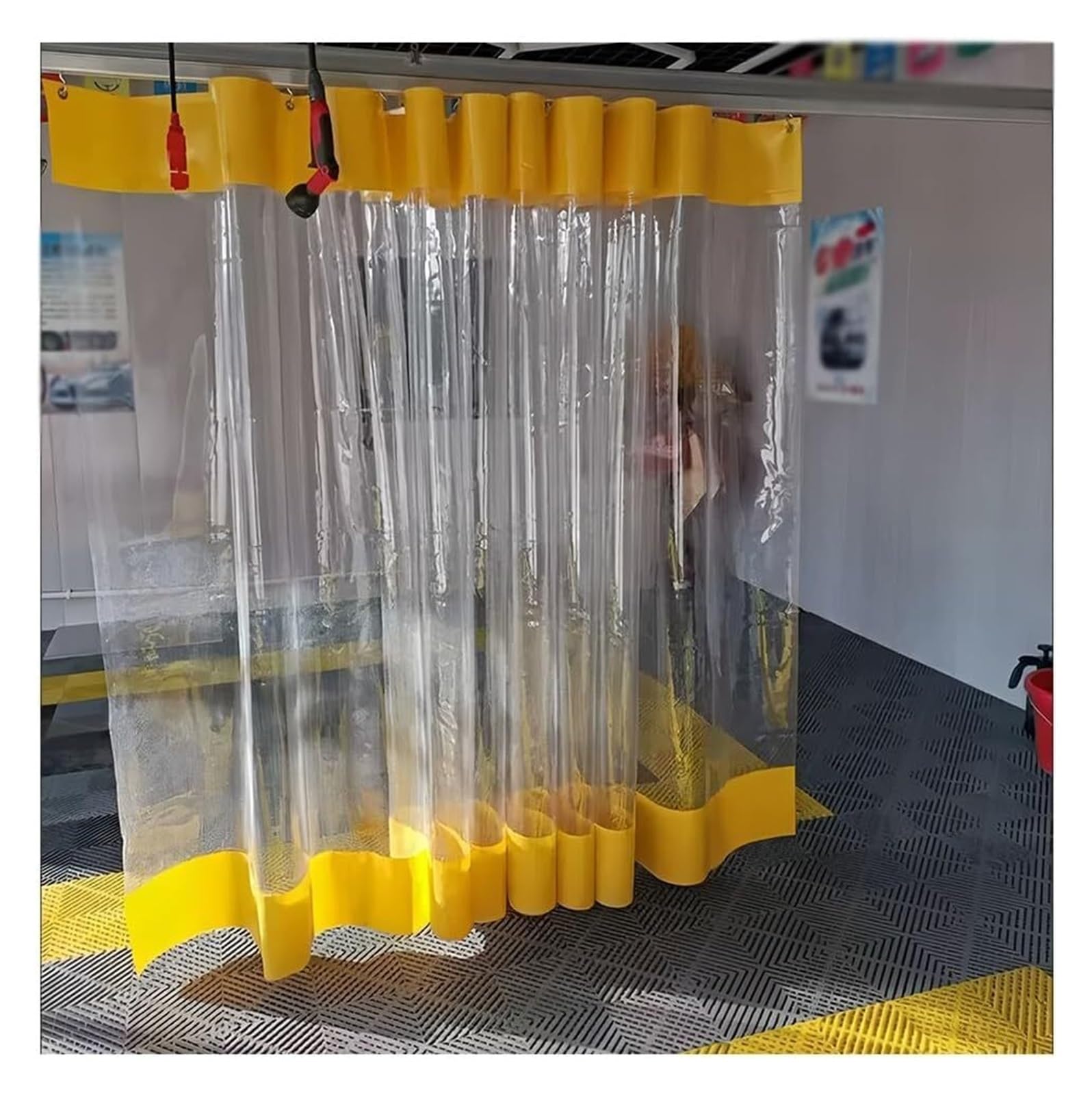 Rideaux d'extérieur résistants aux intempéries en vinyle pour fermer une pergola