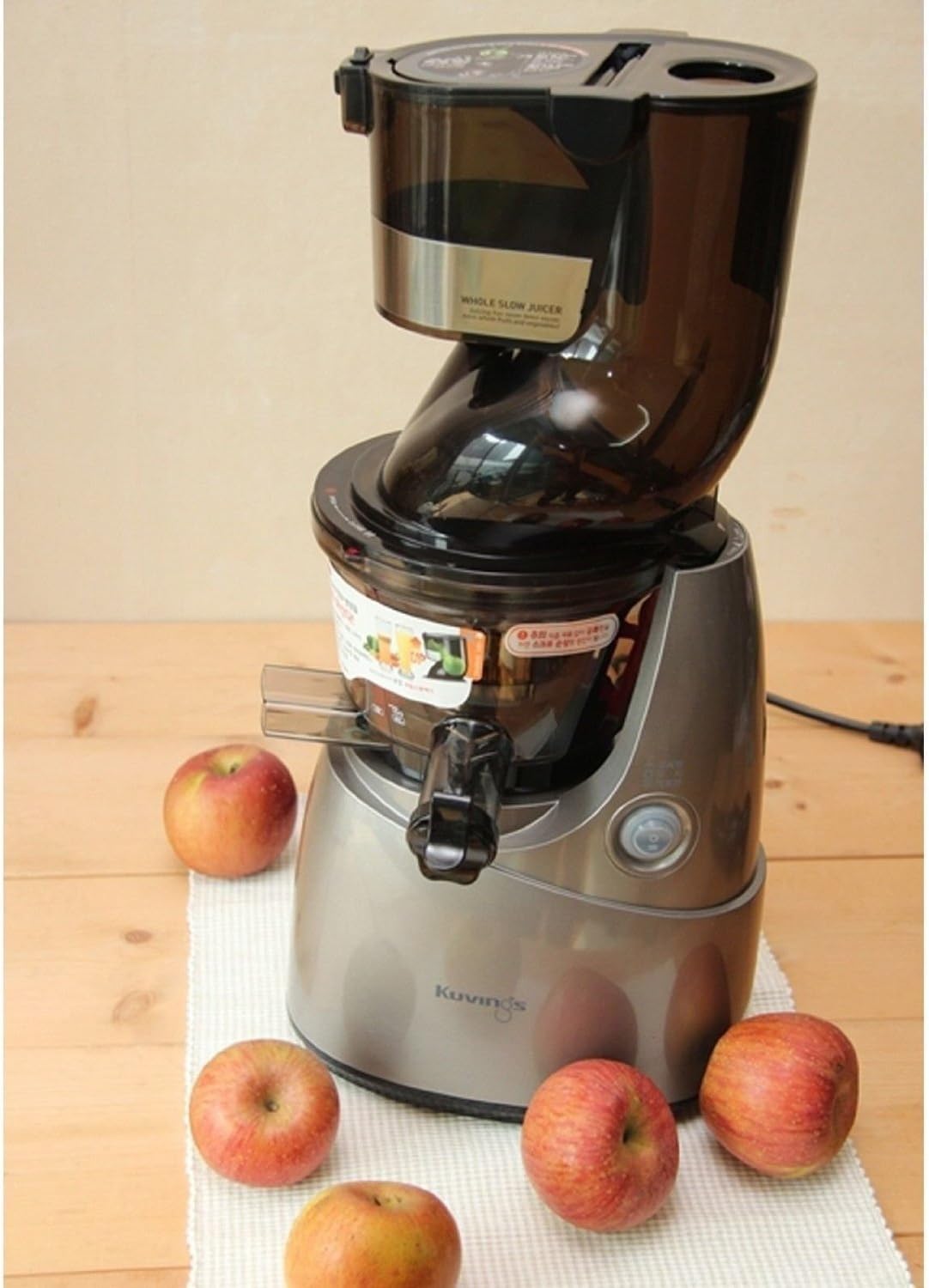 NUC Kuvings KJ-623S Whole Mouth Slow Juicer Fruit Juice Extractor ~silver