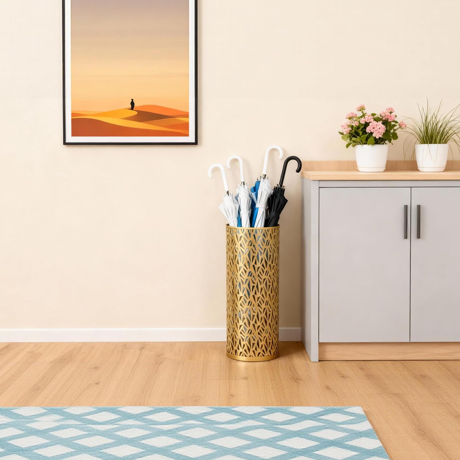 Regenschirmständer, Schirmständer Metall, 5.91x16,54in (ØxH) Schirmständer rund Organizer für Regenschirm, Dreieckiger hohler für Haus Büro Eingang Lagerung Regenschirme (Goldene L)