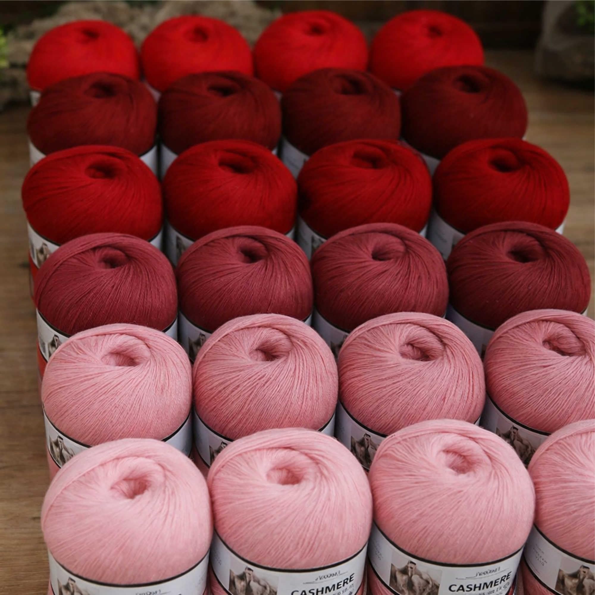100% Kaschmirgarn mittelkamel - Ultraweich & Warmes Luxus-Wollgarn zum Stricken Häkeln - 1 Set = 6 Knäuel = 300g - 100% - handgemachte Pullover, Schals, Mützen, Handschuhe Winterkleidung