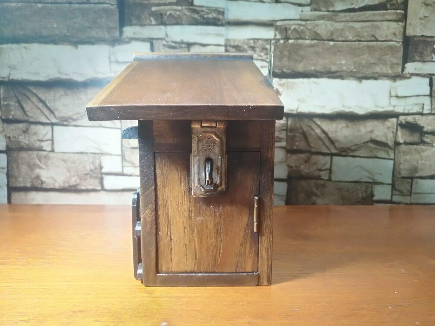 Wooden Mail Box Heart Post Box Wall Mount Lock Wood Teak Letters Posts Boxes Vintage Style