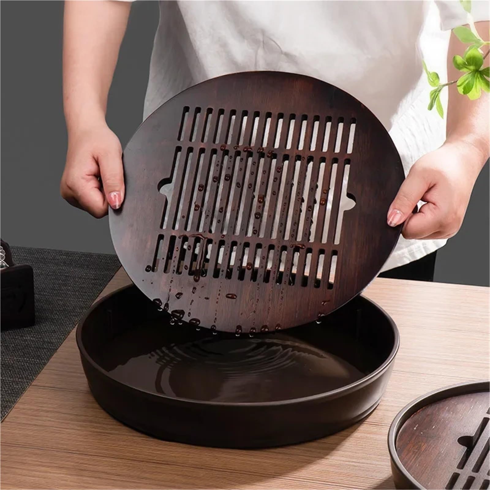 Plateau Circulaire en Bambou for Le Service des Boissons au café et à la Maison, Plateau for Conserver l'eau, for Bouilloire, Accessoires de Cuisine Plateau à thé en Bambou(Circular 25CM)