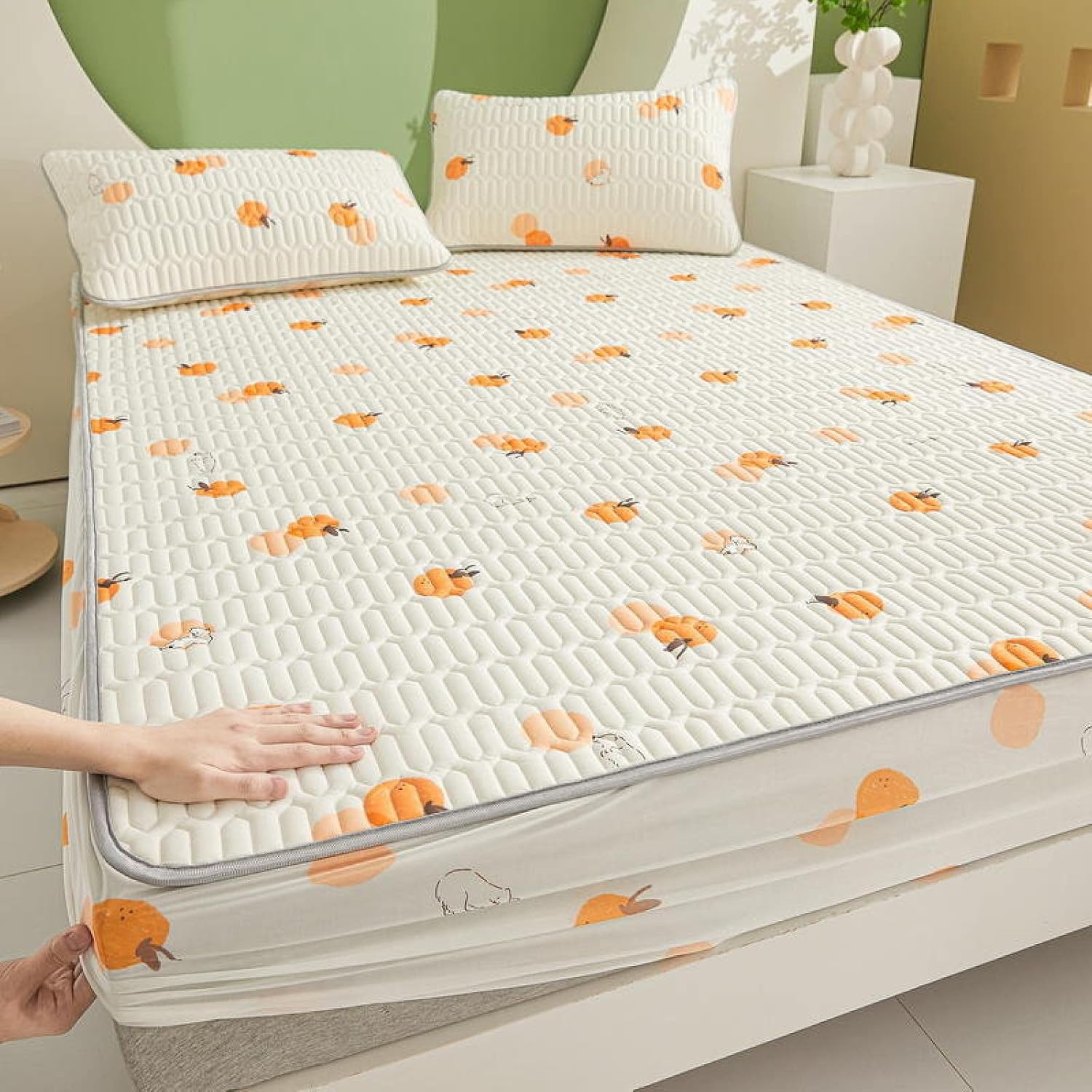 Amazon LEGOM Breathable Noiseless Queen Size Mattress Pad Cover amazon-legom-breathable-noiseless-queen-size-mattress-pad-cover