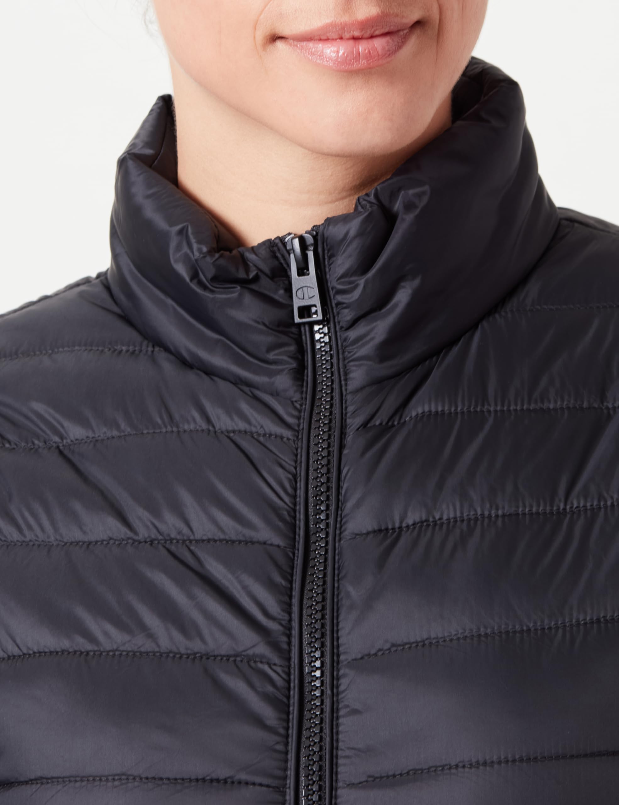 Champion Legacy Outdoor W Spring-Summer WR Light Nylon High-Neck Gilet Femme