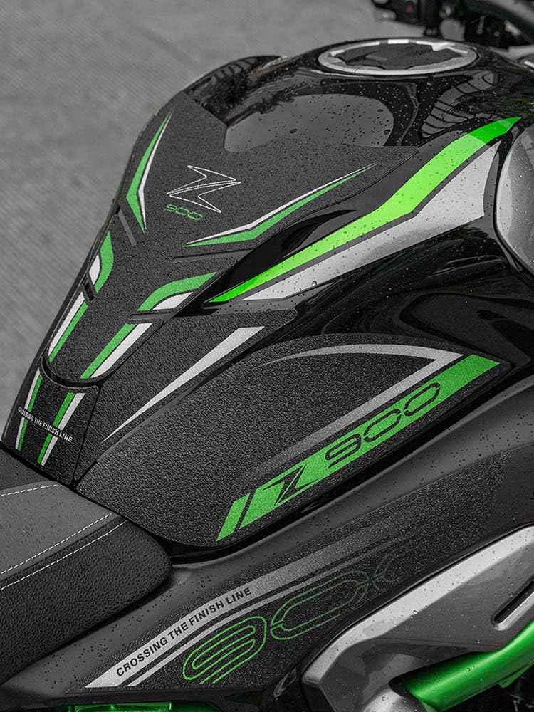 Paraserbatoio per Kawasaki Z900 2025 Kit Adesivi Protezione Serbatoio - Accessori Moto, Cuscinetto Carburante Gas (Set Completo, Stile 4)