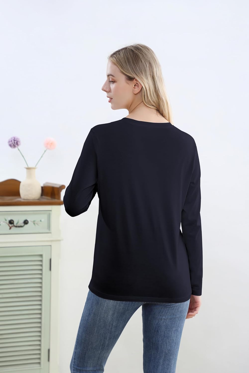 Women's Long Sleeve Crew Neck Cotton T-Shirt Regular Fit Lightweight Solid Basic Tee Soft Comfortable Casual Tops Baselayer - Image 6