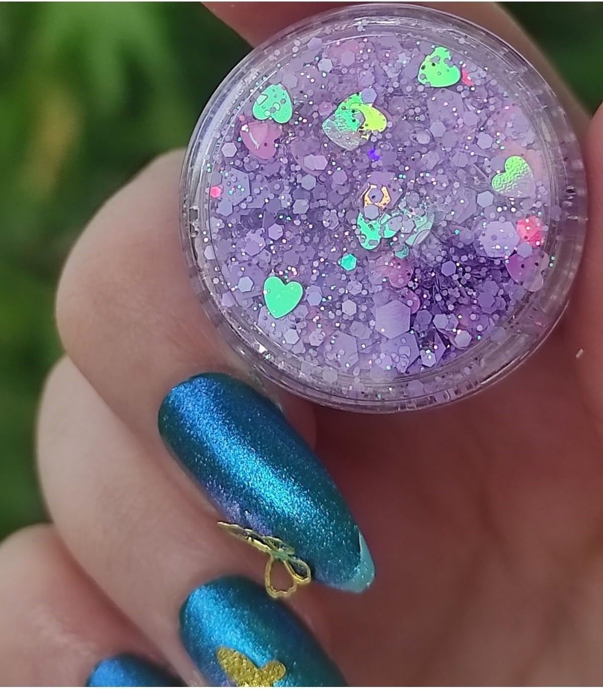 Glitter Far, 6358997799