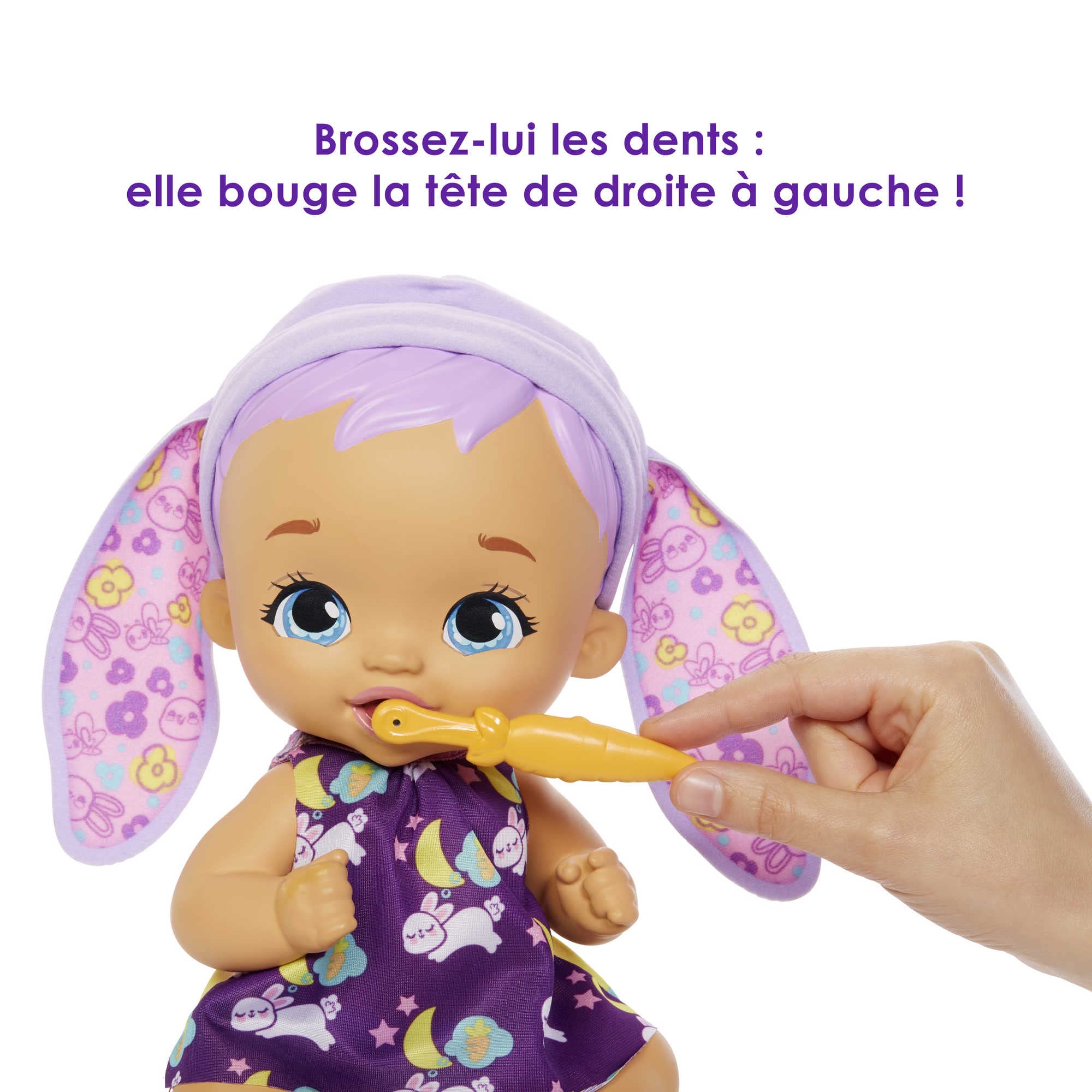 My Garden Baby poupée bébé Lapin Premières dents, 30 cm, poupon avec 3 accessoires et tenue 2 en 1, bonnet mauve, jouet pour enfant dès 2 ans, HGC12