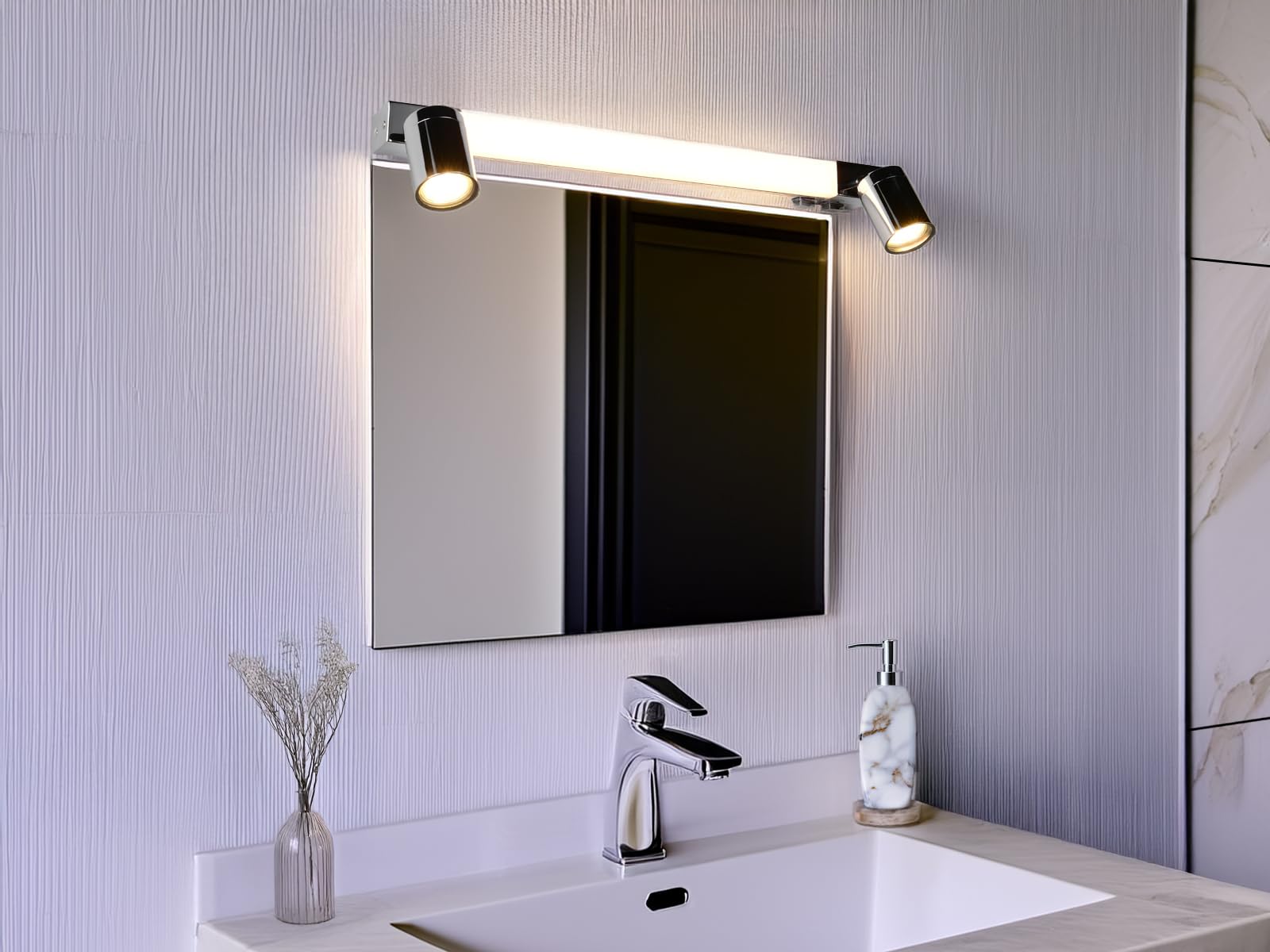 Bad Spiegelleuchte mit 2 Strahlern und Schalter, Silber Chrom Breite 60cm