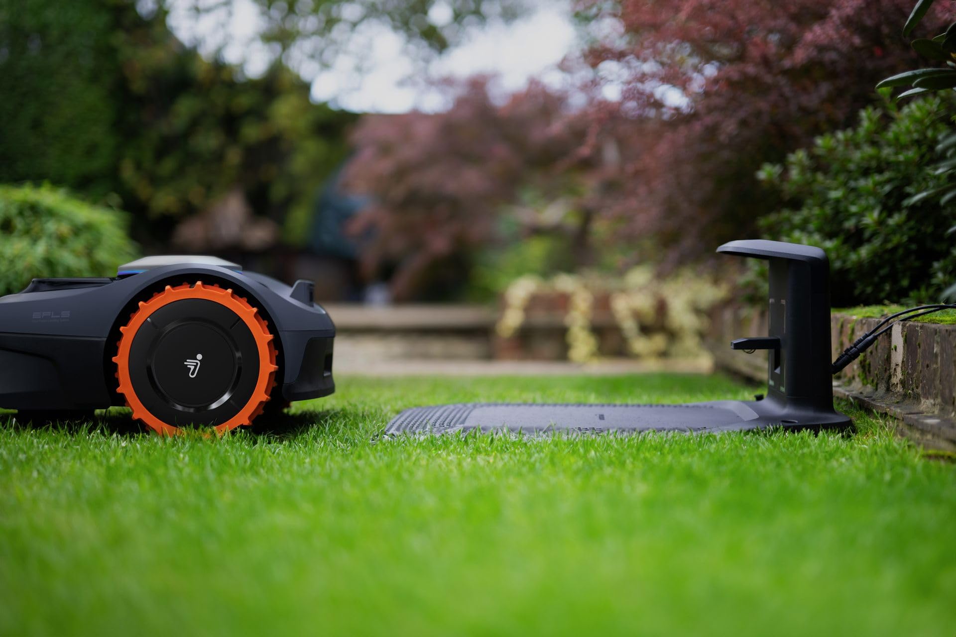 Segway Navimov i108E - Robot tosaerba GPS N-RTK per 800 m2