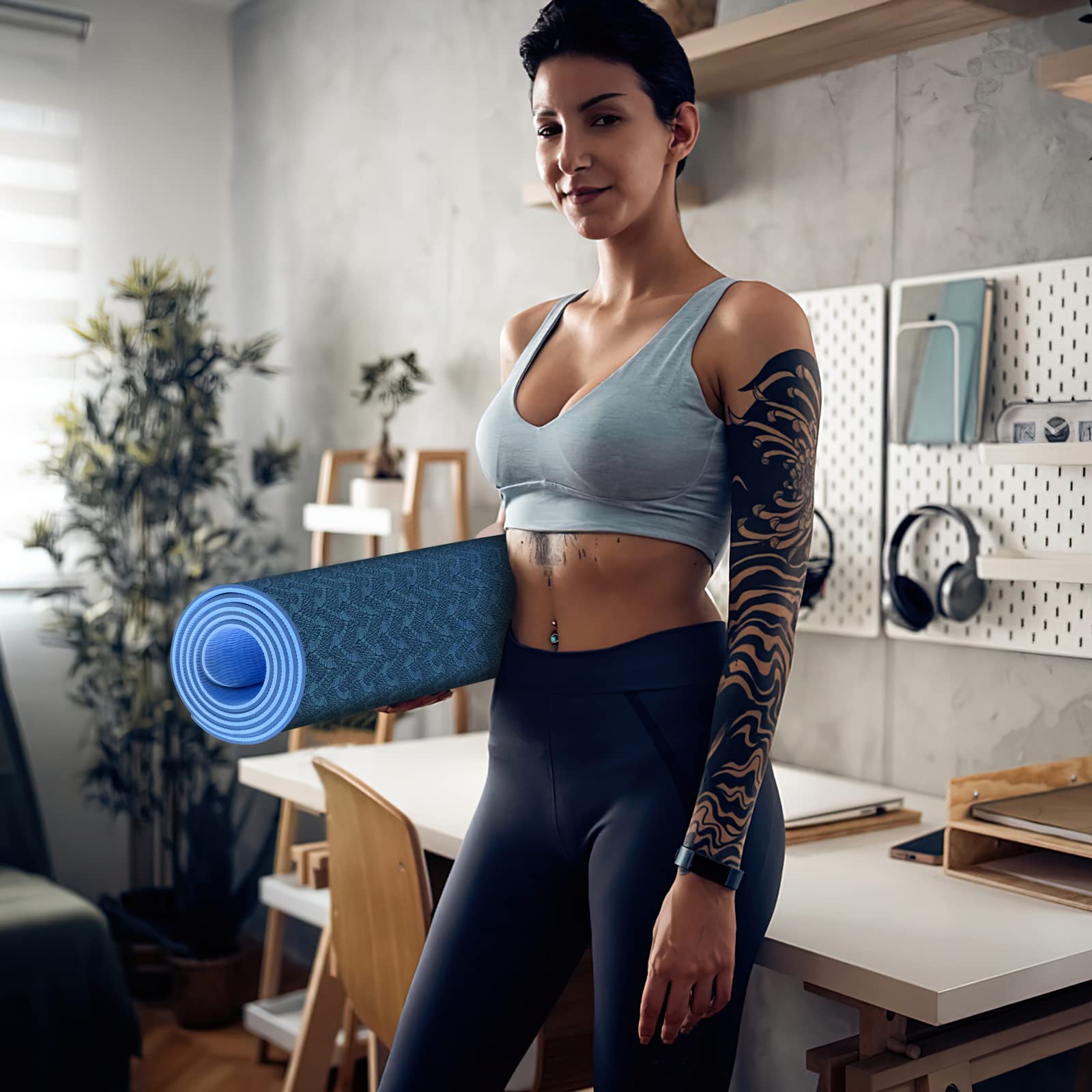Esterilla de yoga de 1/3 pulgadas QMKGEC de 8 mm TPE antideslizante extra gruesa de alta densidad ecológica para yoga, entrenamiento, pilates, yoga para mujeres y hombres (azul marino)
