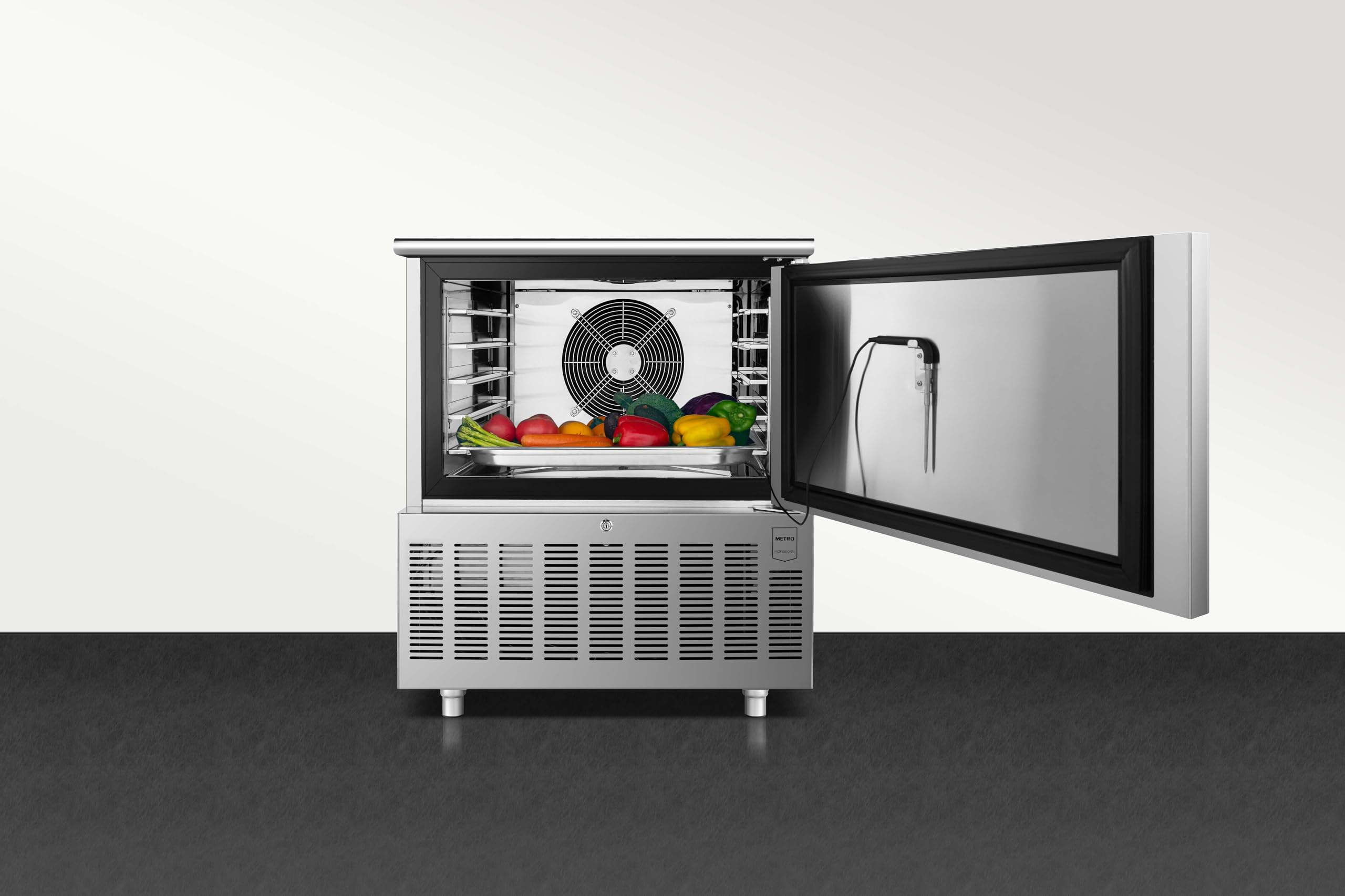 METRO Professional Cellule de Refroidissement GBF5511BN, Acier Inoxydable, 94 L, 75 x 81,5 x 88 cm, Panneau Tactile