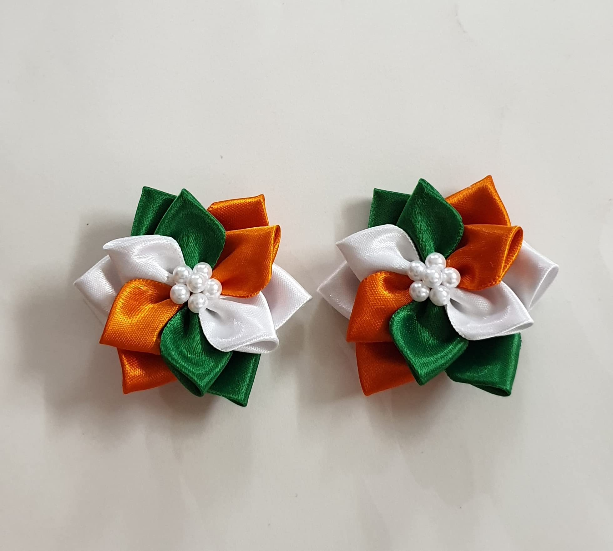 Belleza Crafting with Creativity Tricolour/Tricolor Flower Hairclip for Girls/Women Design D016 (Pack of 2) (B0B76PND27) Amazon Price History, Amazon Price Tracker